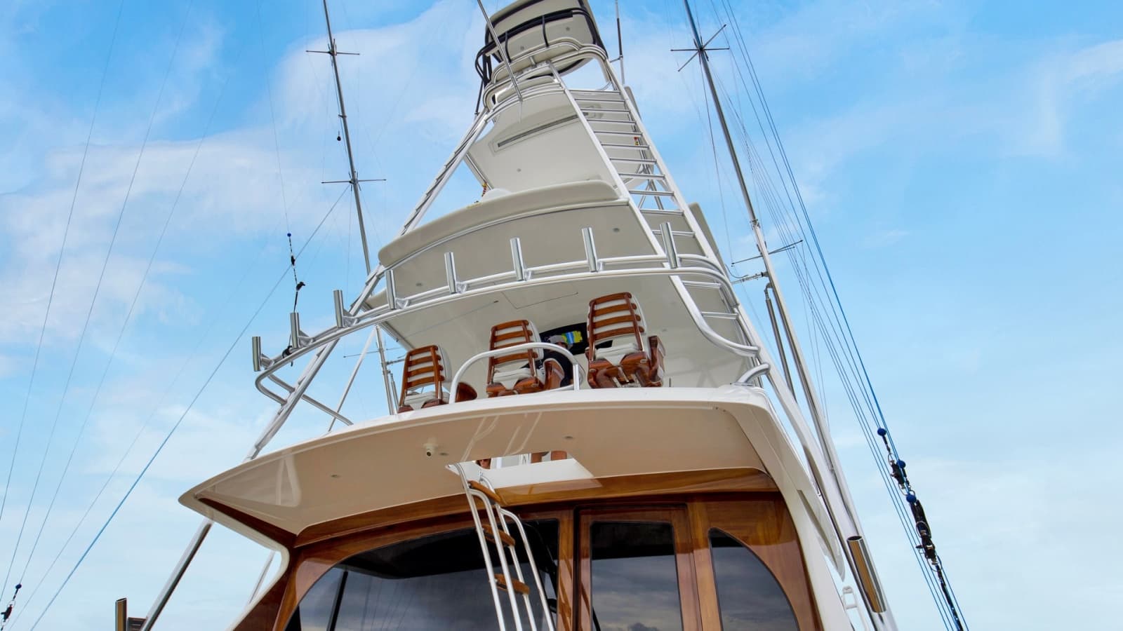 2020 Viking 68 Convertible - Photo 79