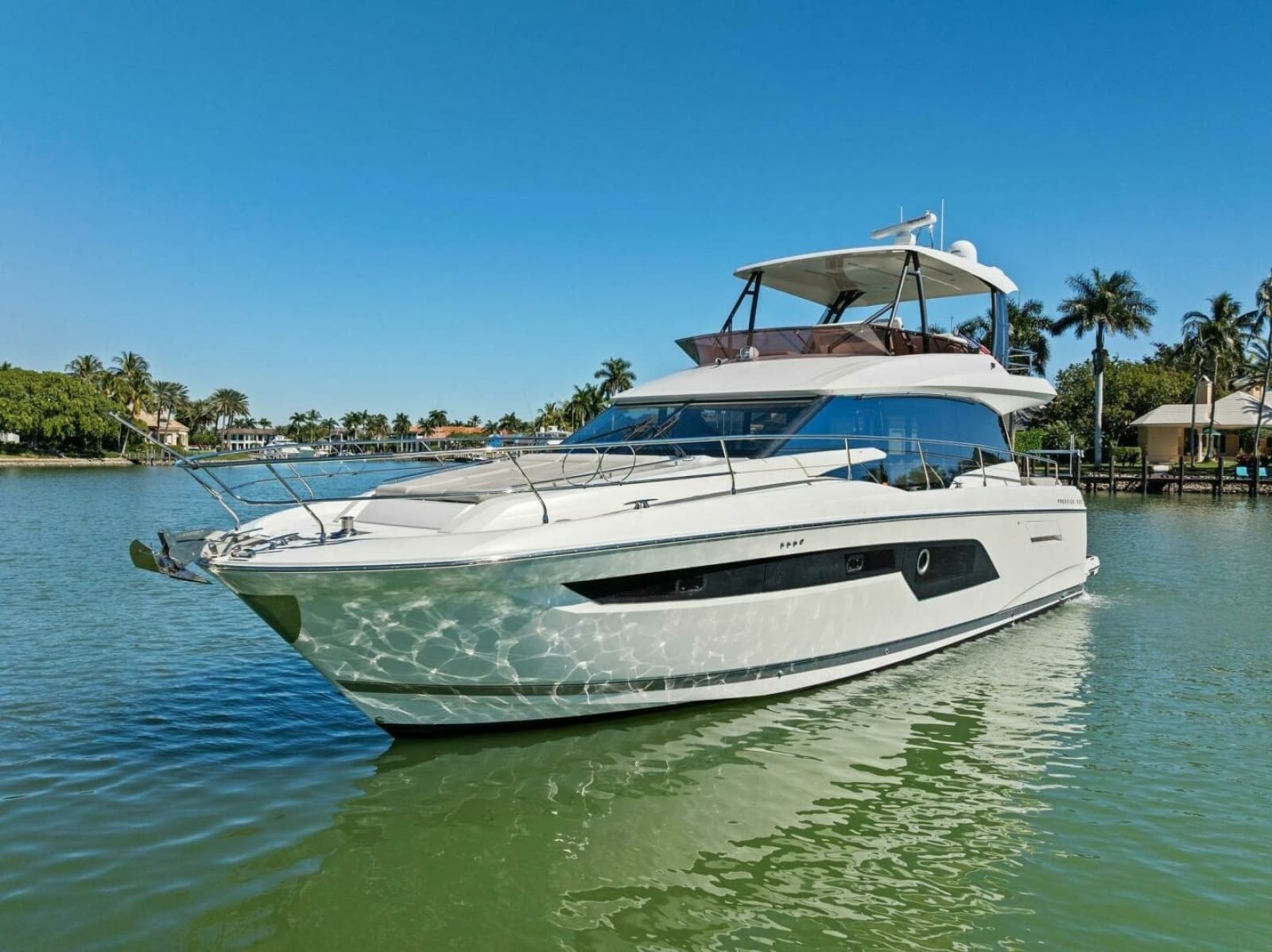 2022 Prestige 520 Flybridge - Photo 9