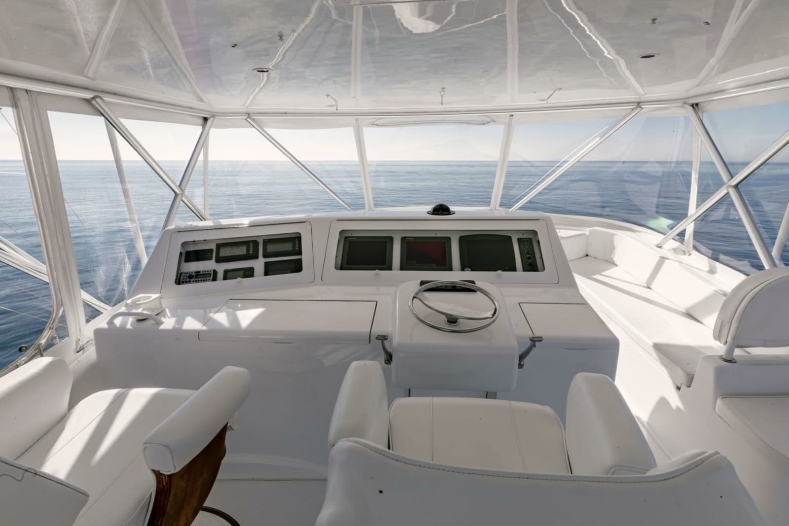 2003 Viking 56 Convertible - Photo 23