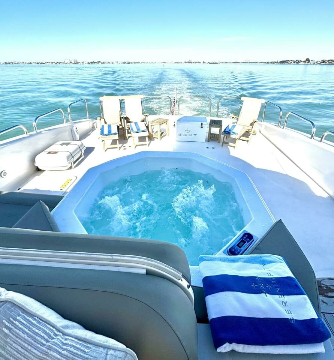 2001 Lazzara Yachts 94 Motor Yacht - Photo 89