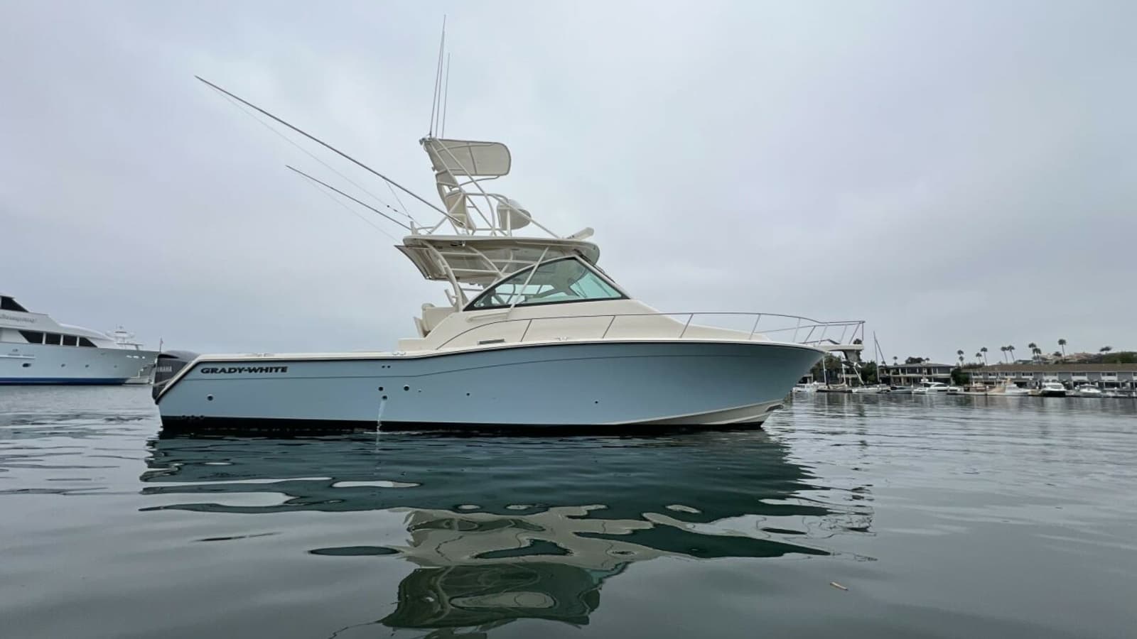 2018 Grady-White 370 Express - Photo 31