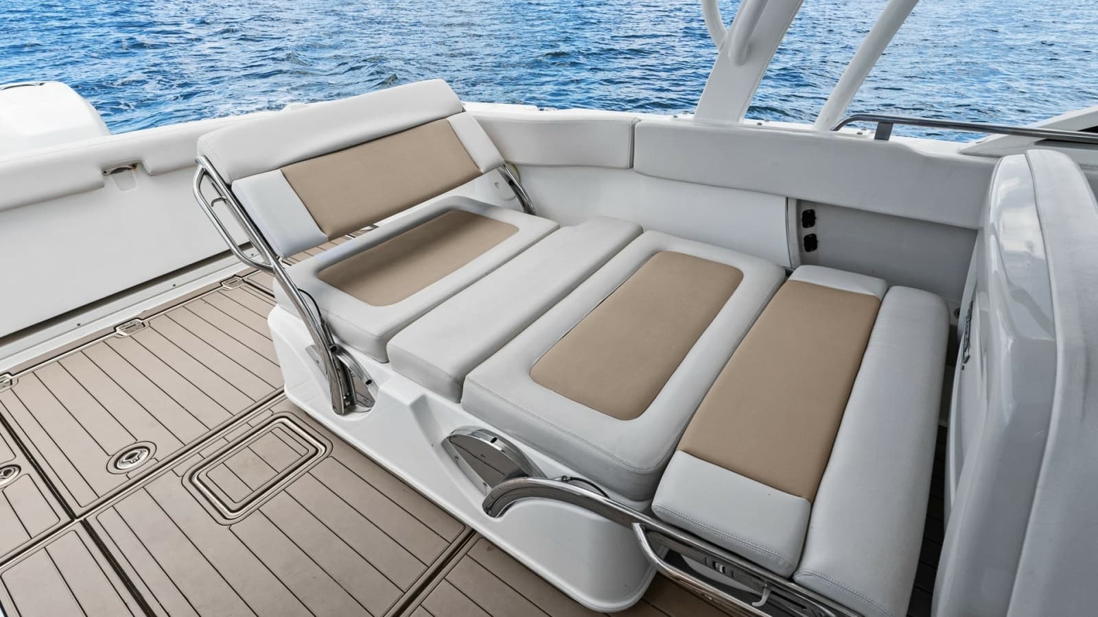 2019 Boston Whaler 320 Vantage - Photo 20