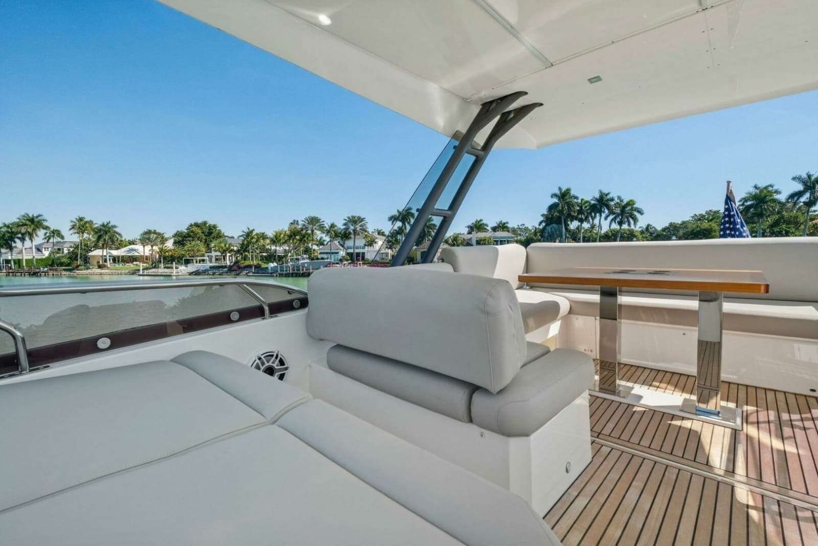2022 Prestige 520 Flybridge - Photo 70