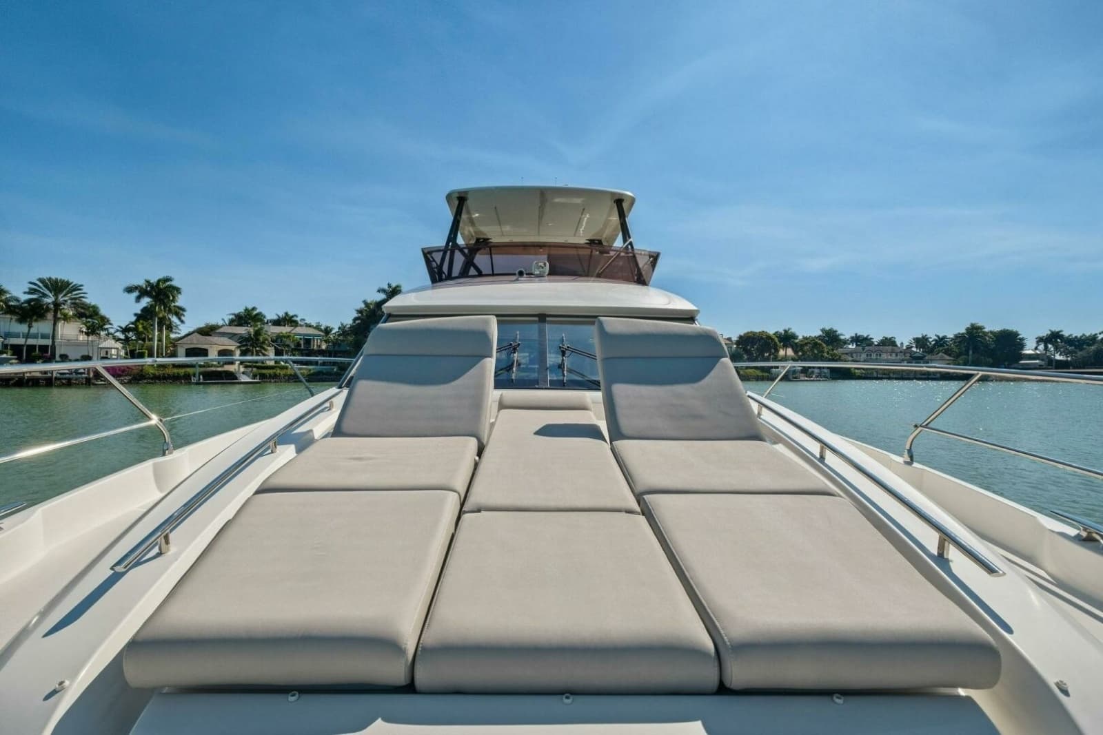 2022 Prestige 520 Flybridge - Photo 4