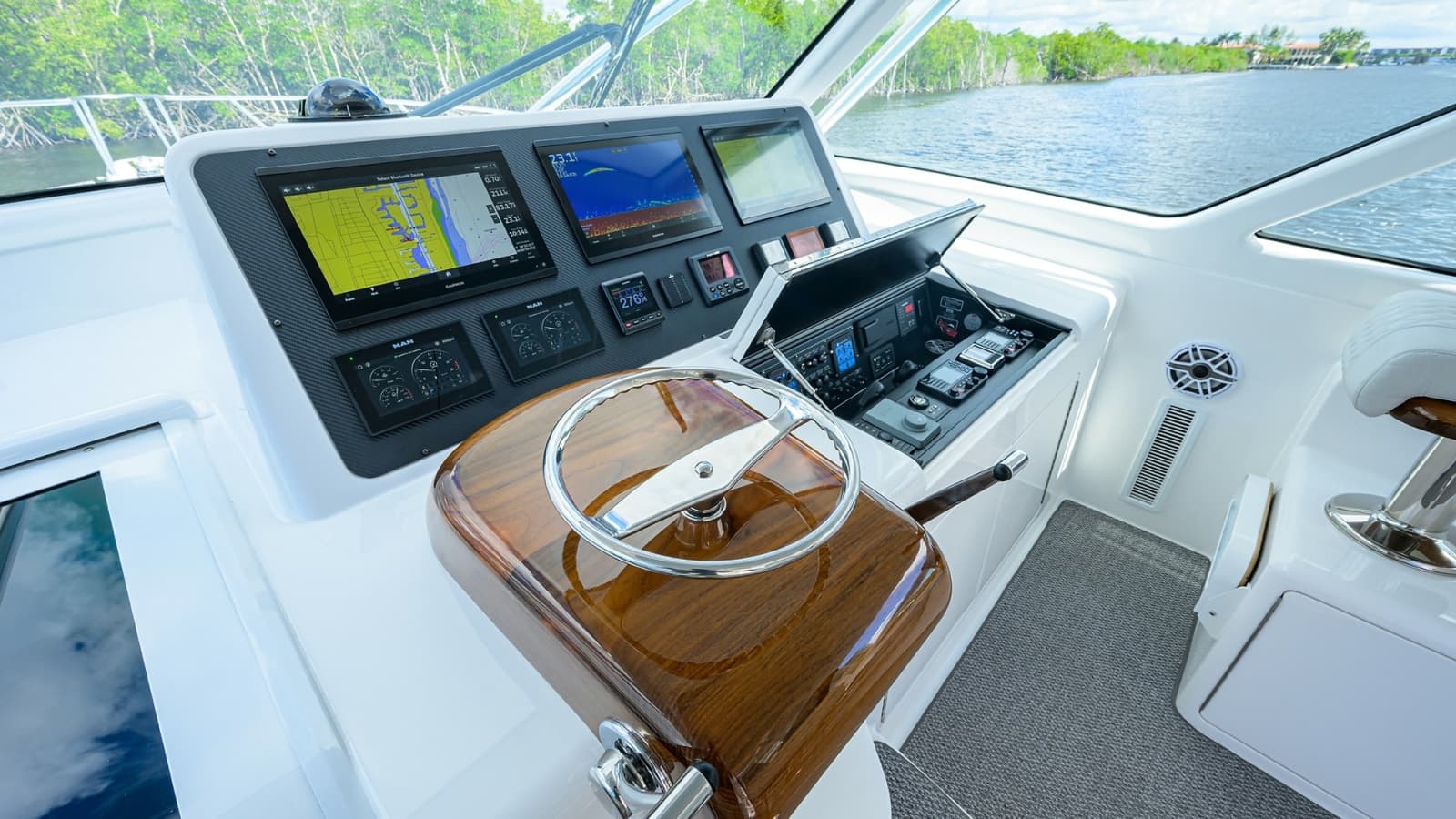 2022 Viking 44 Open - Photo 37