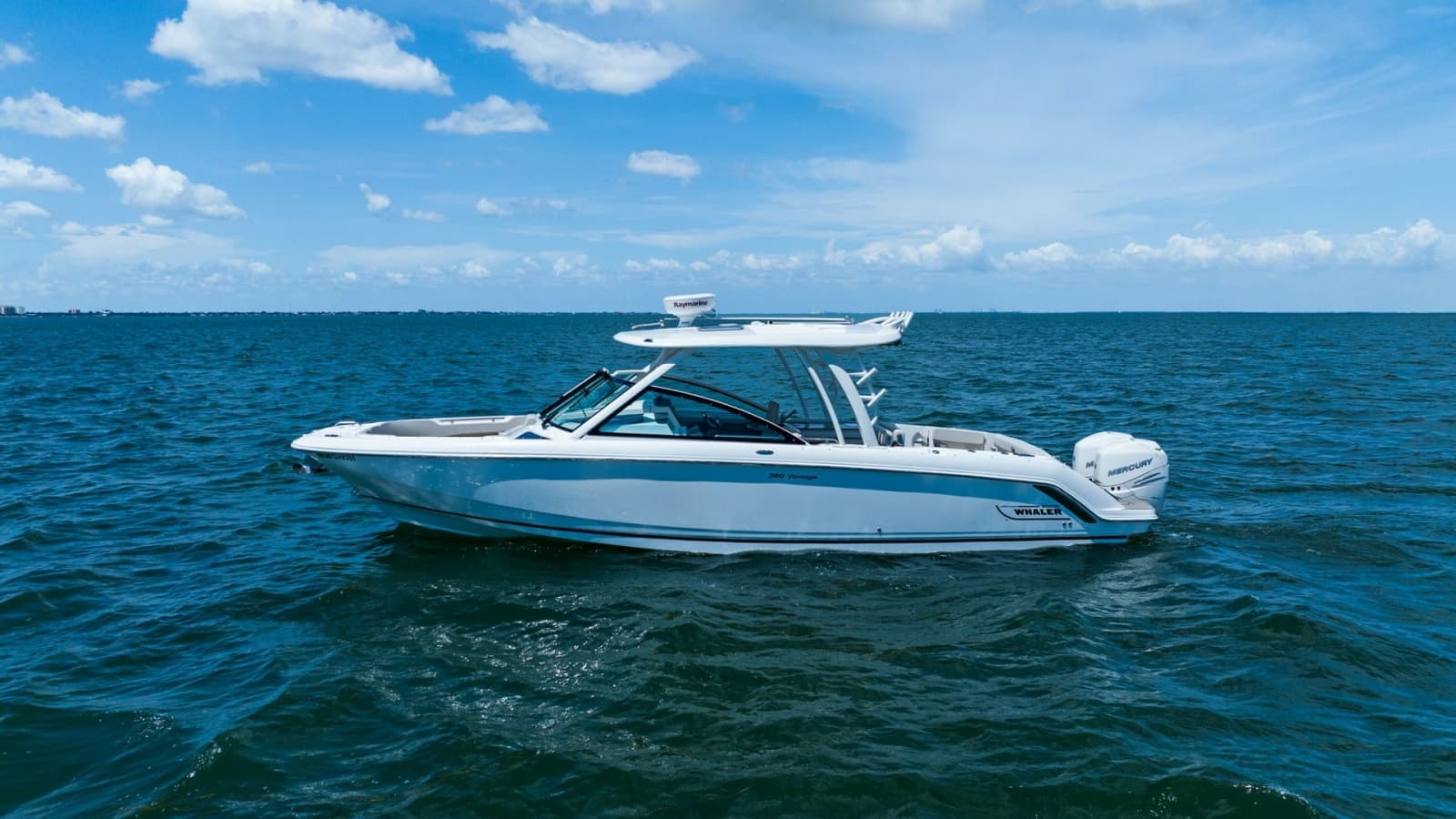 2019 Boston Whaler 320 Vantage - Photo 41