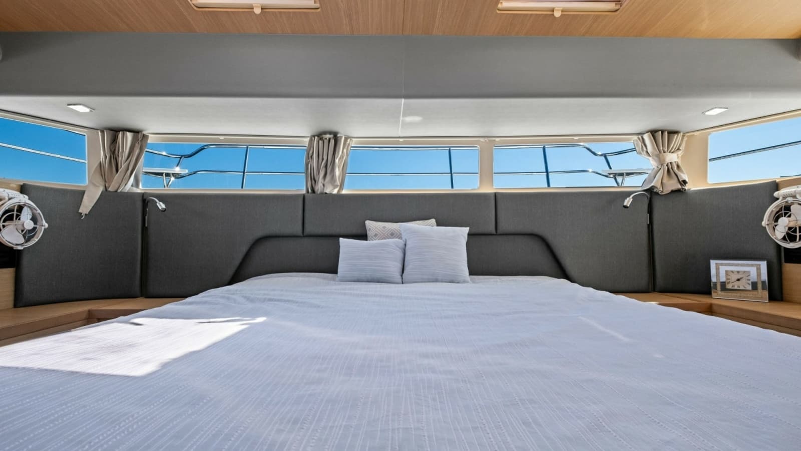 2022 Aquila 54 Yacht - Photo 27