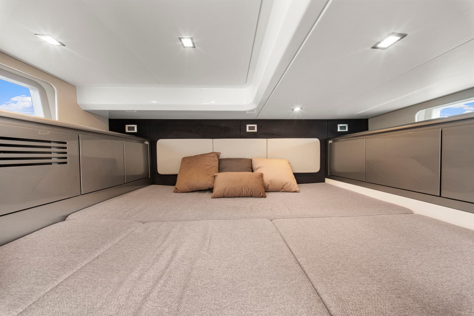 2025 Schaefer 375 HT - Photo 35