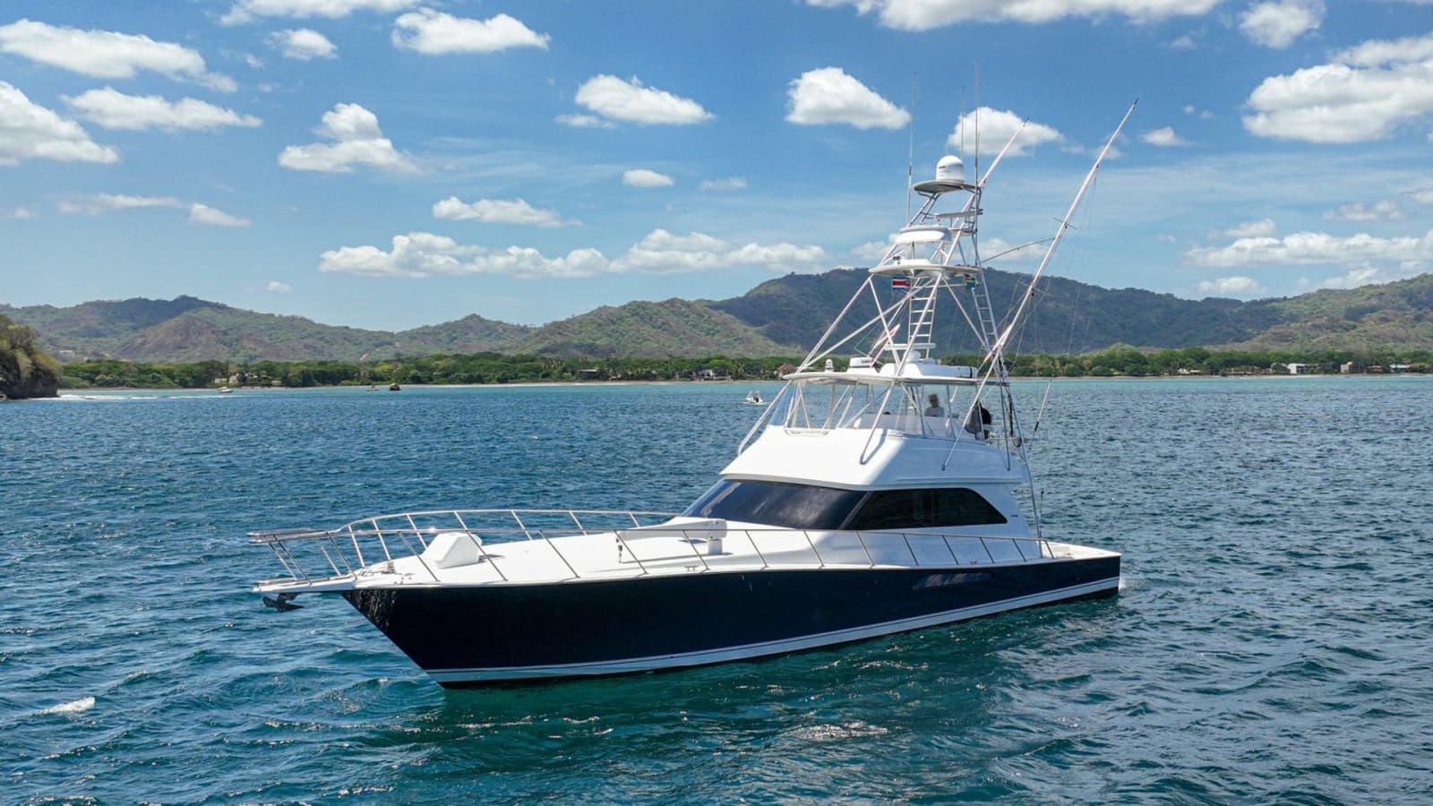 2005 Viking 61 Convertible - Photo 83