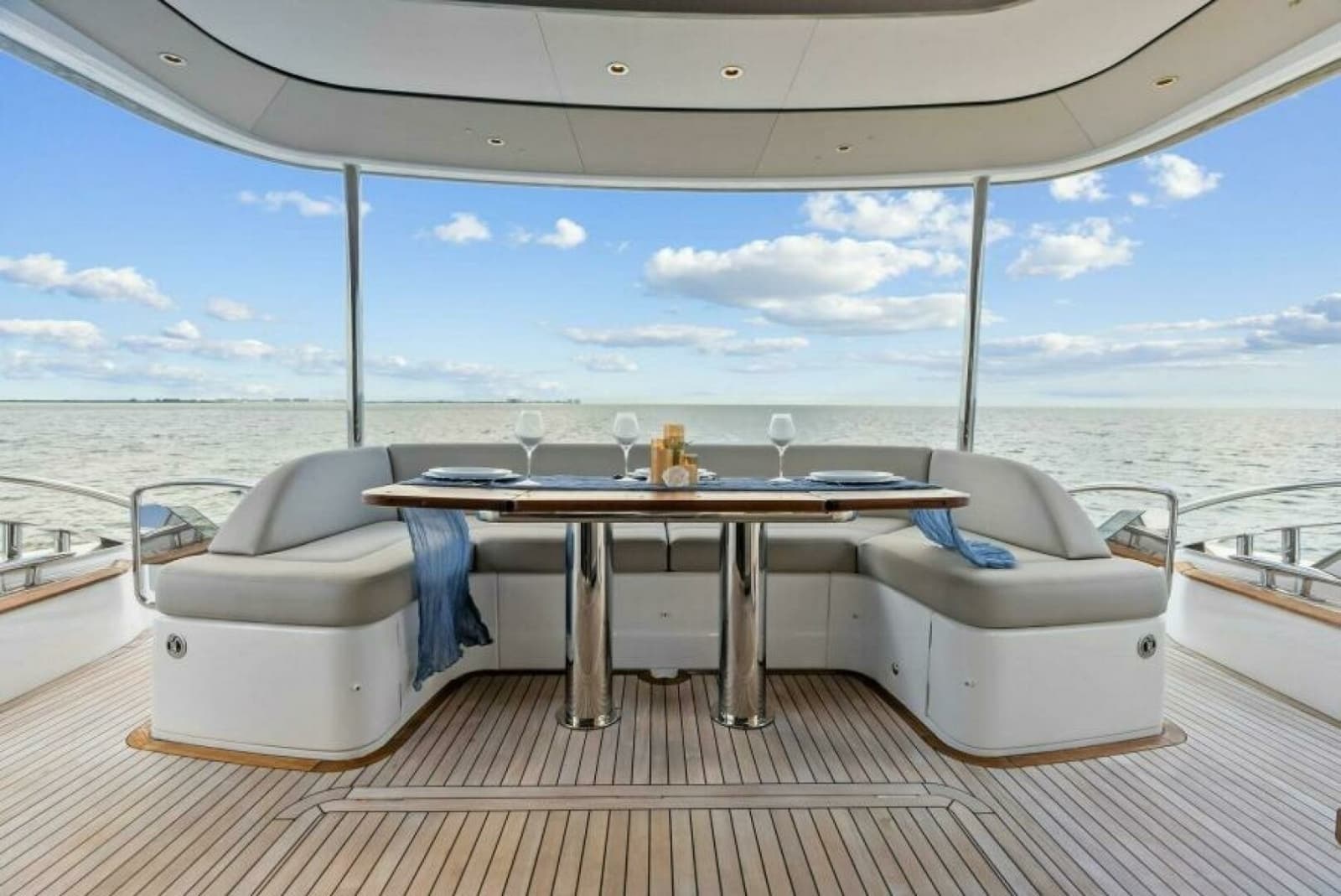 2024 Princess Y72 Motor Yacht - Photo 78