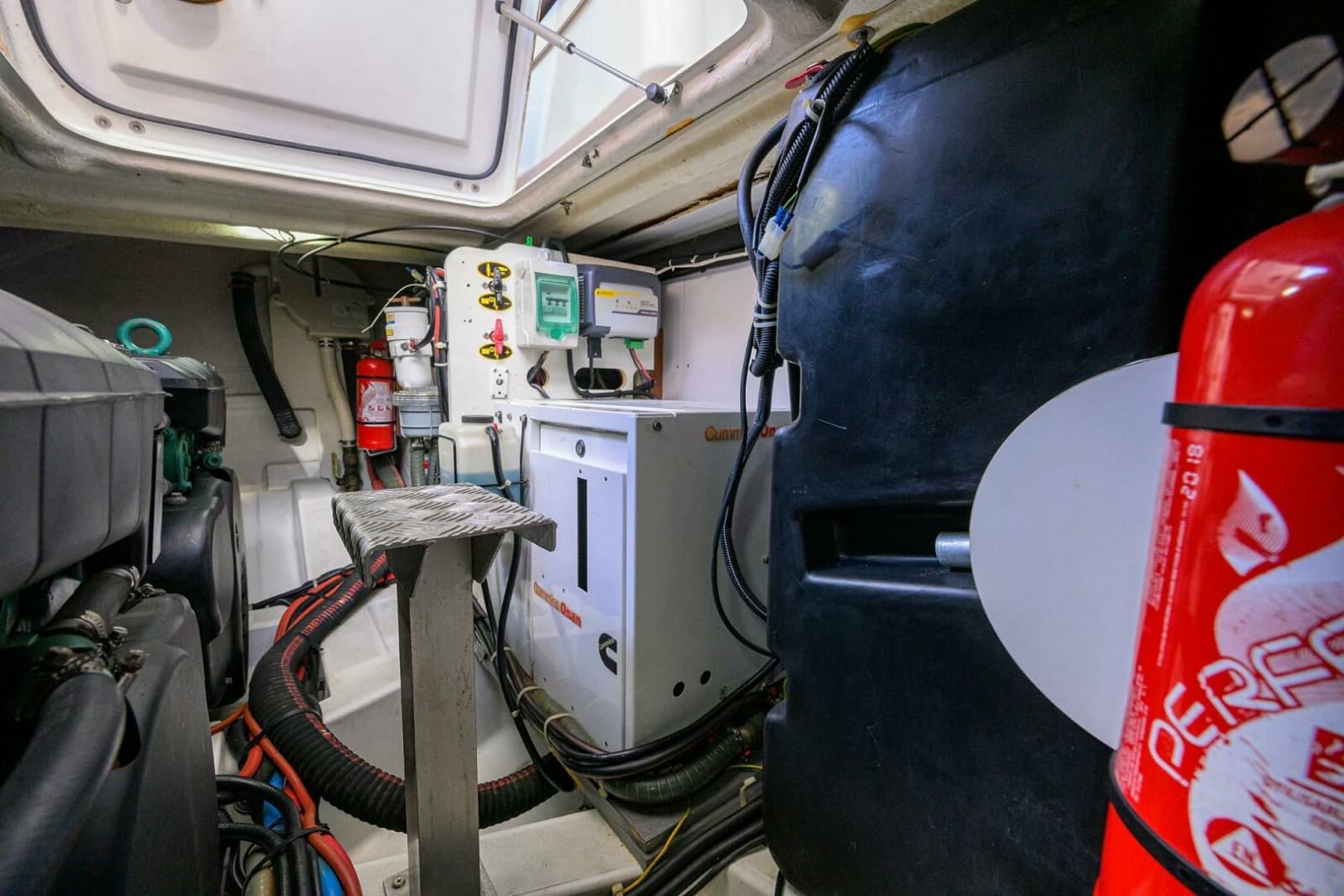 2015 Beneteau 38 GT - Photo 51