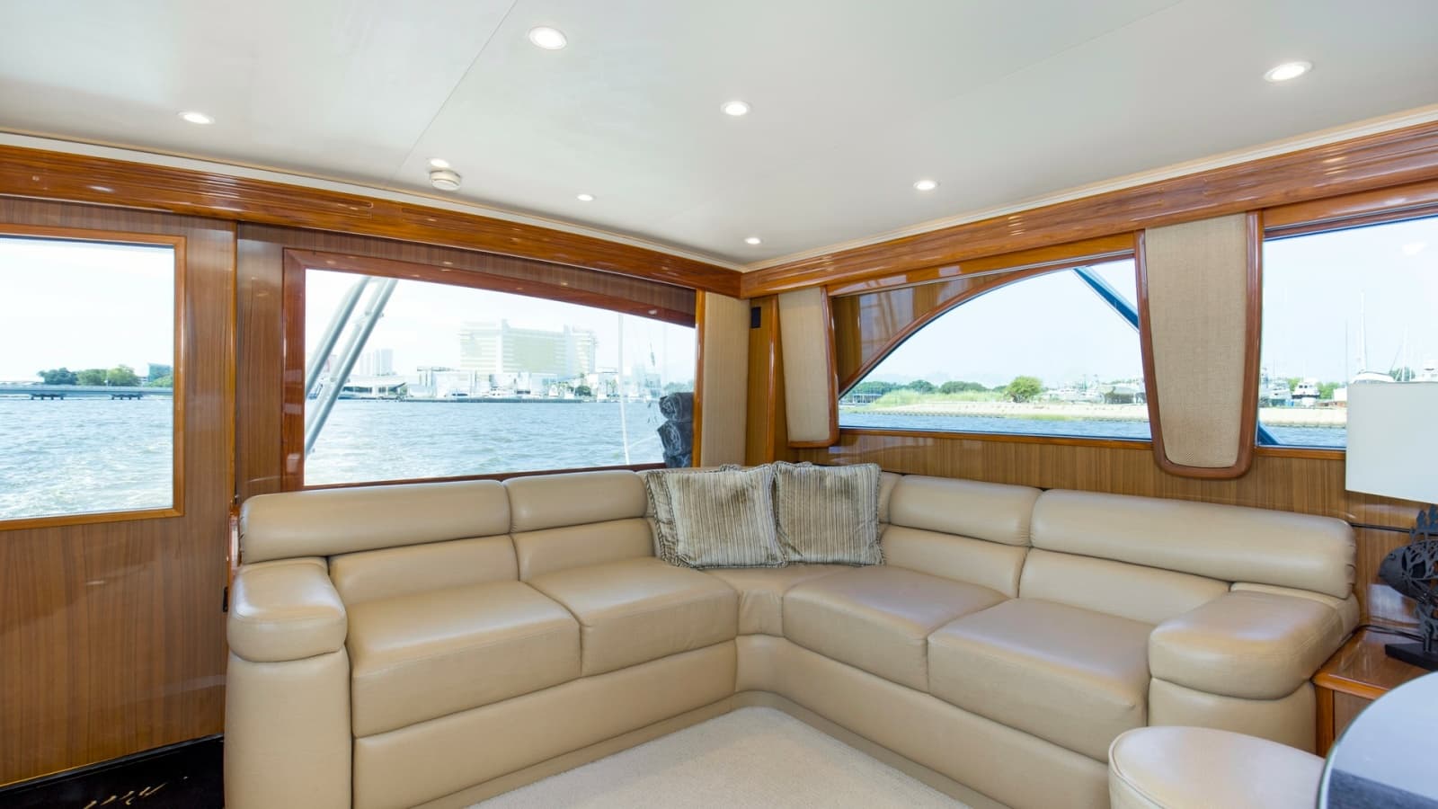 2007 Viking 64 Enclosed Bridge - Photo 8