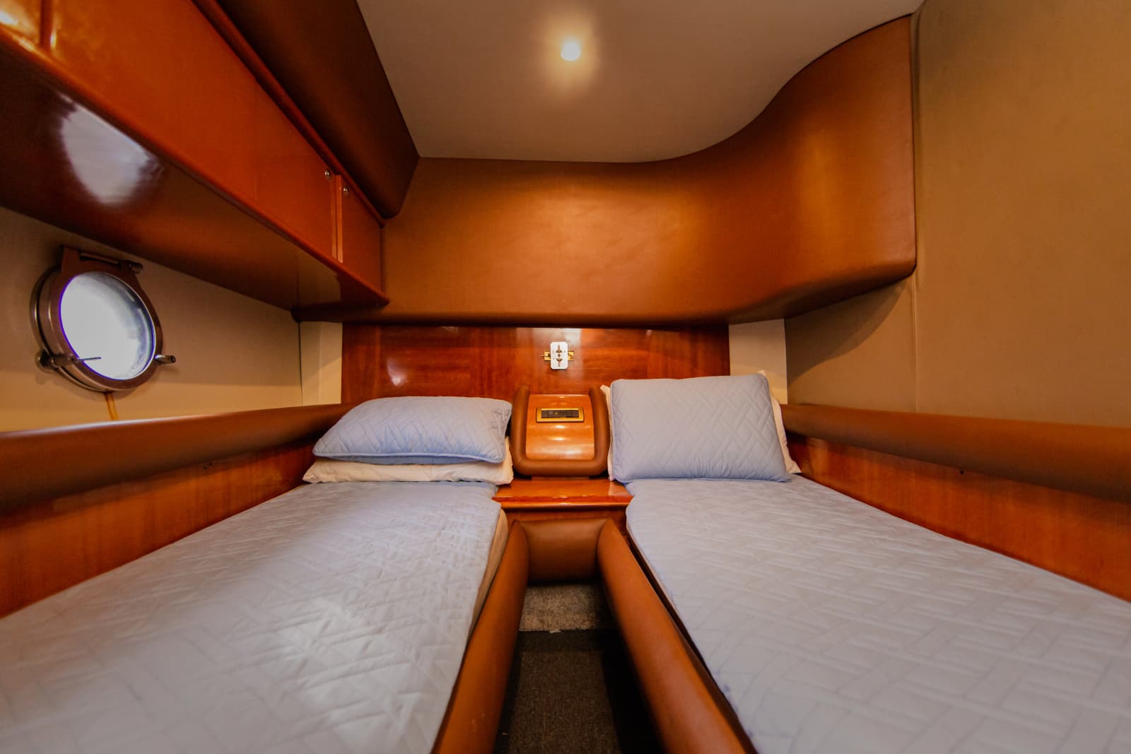 2004 Azimut 55E - Photo 31