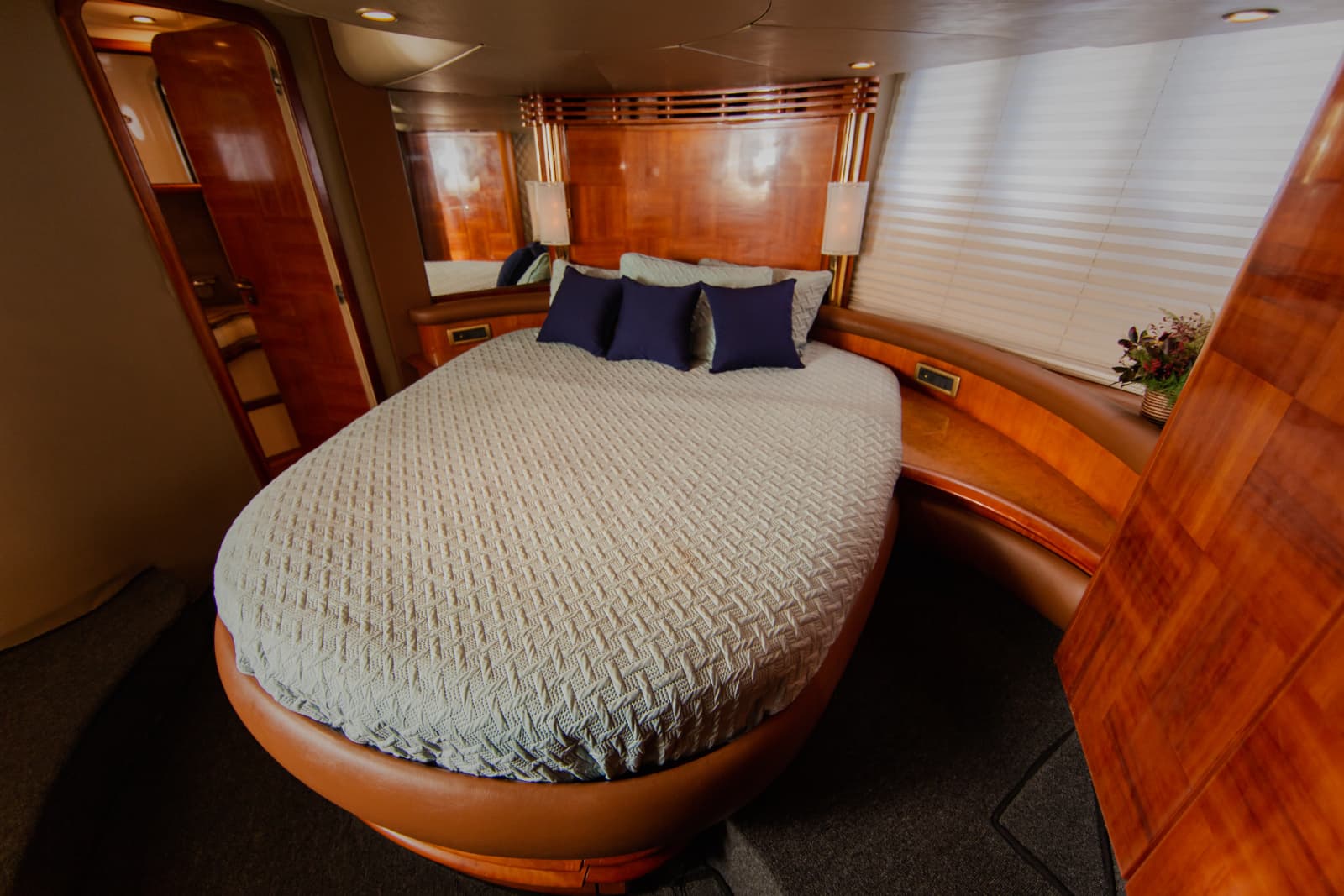 2004 Azimut 55E - Photo 22