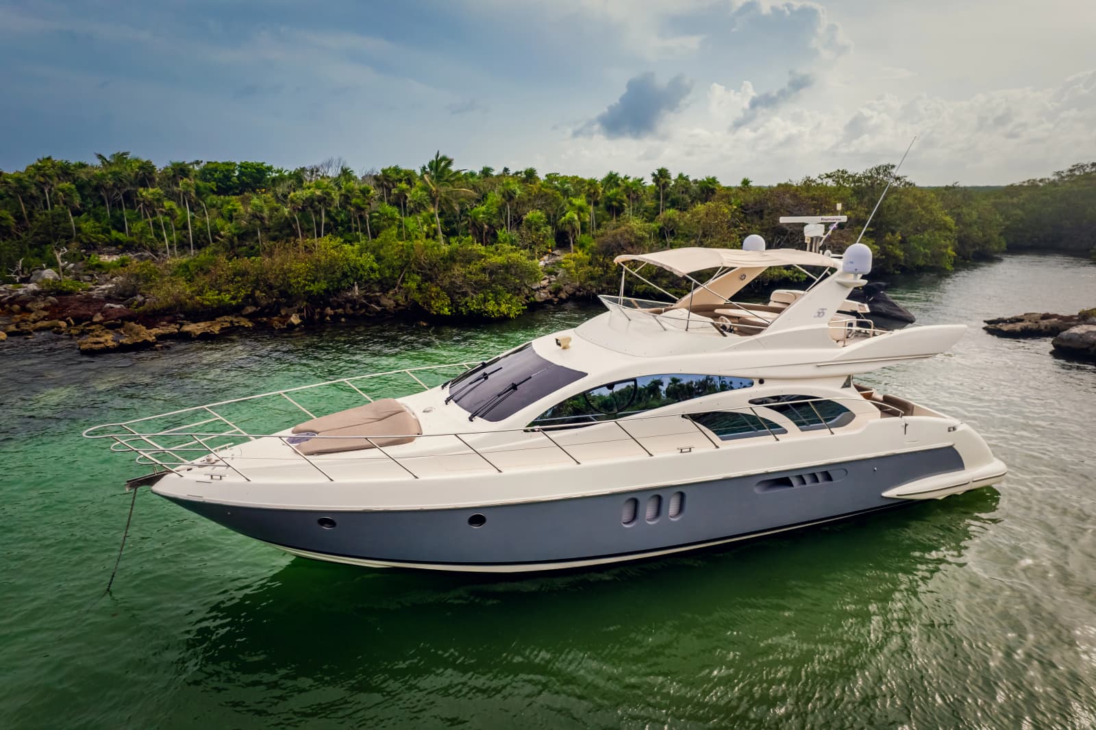 2004 Azimut 55E - Photo 18