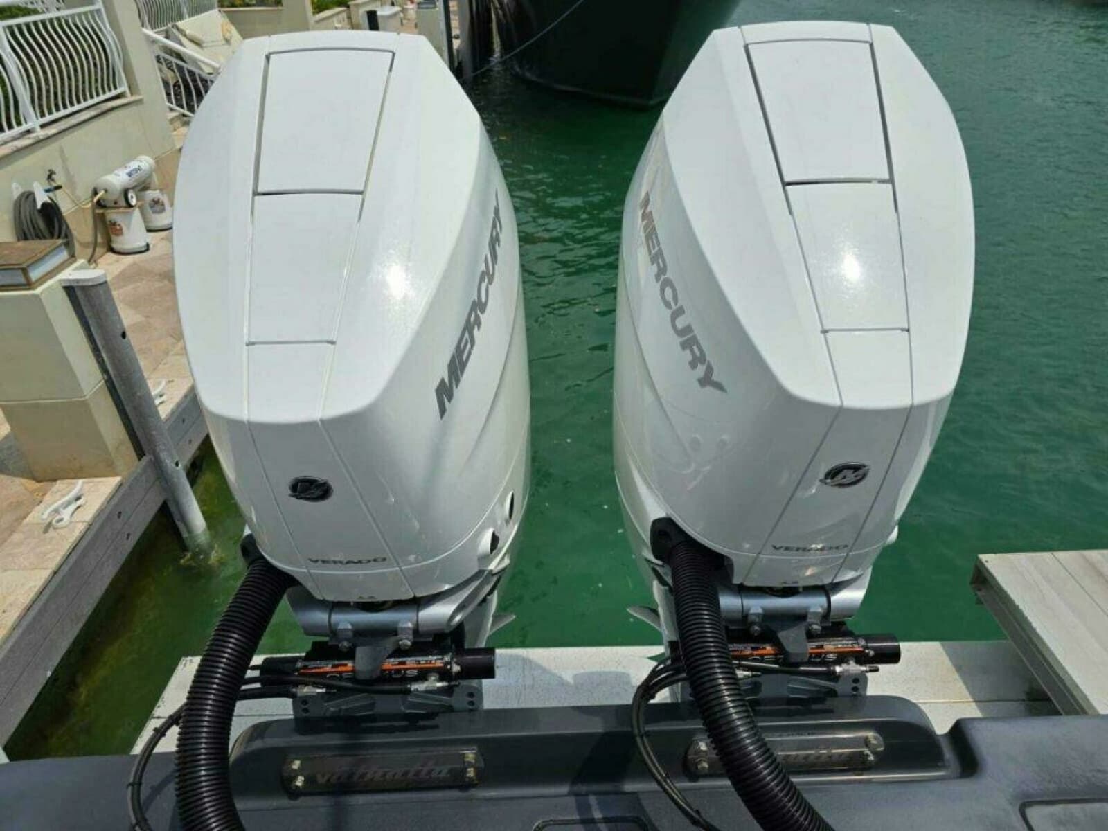 2023 Valhalla Boatworks V-33 - Photo 37