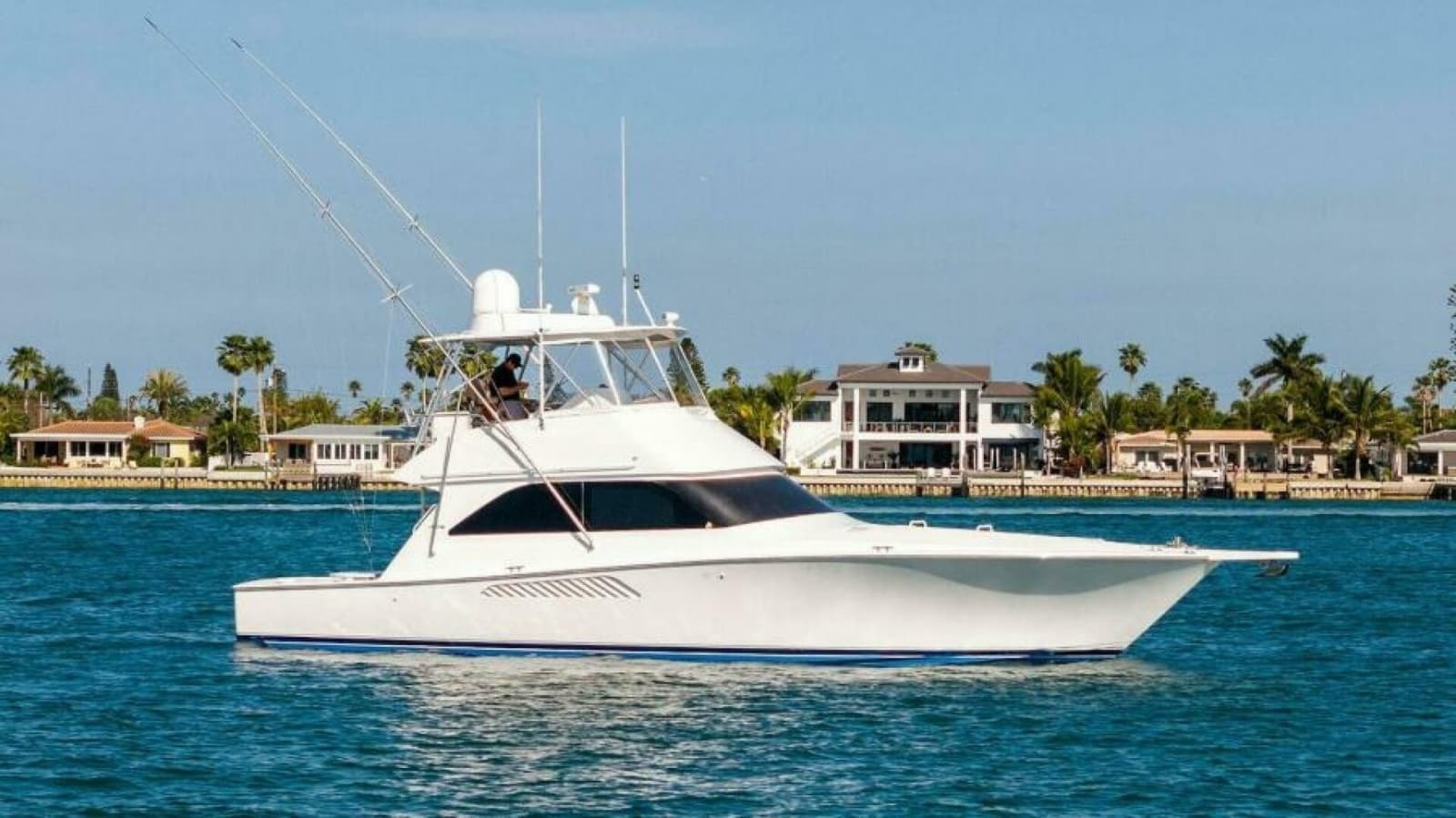 2003 Viking 48 Convertible - Photo 1