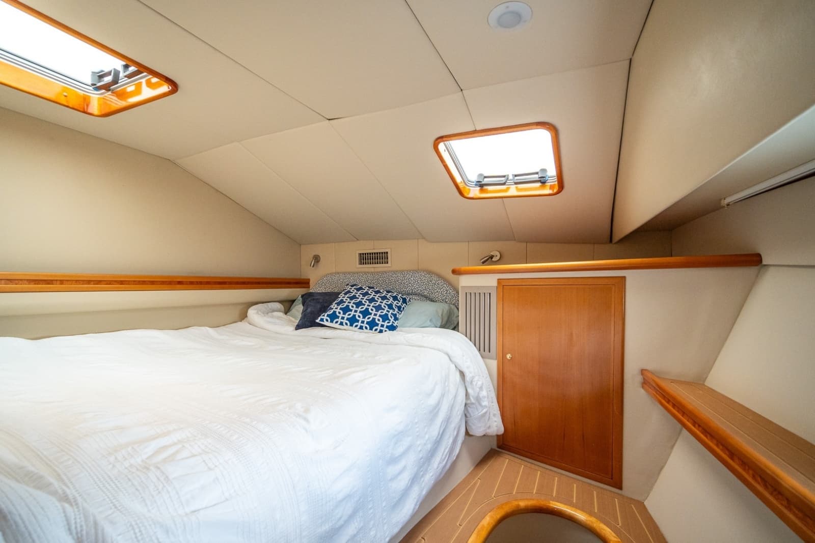 2000 Venturer 44 Catamaran/Sportfish - Photo 26