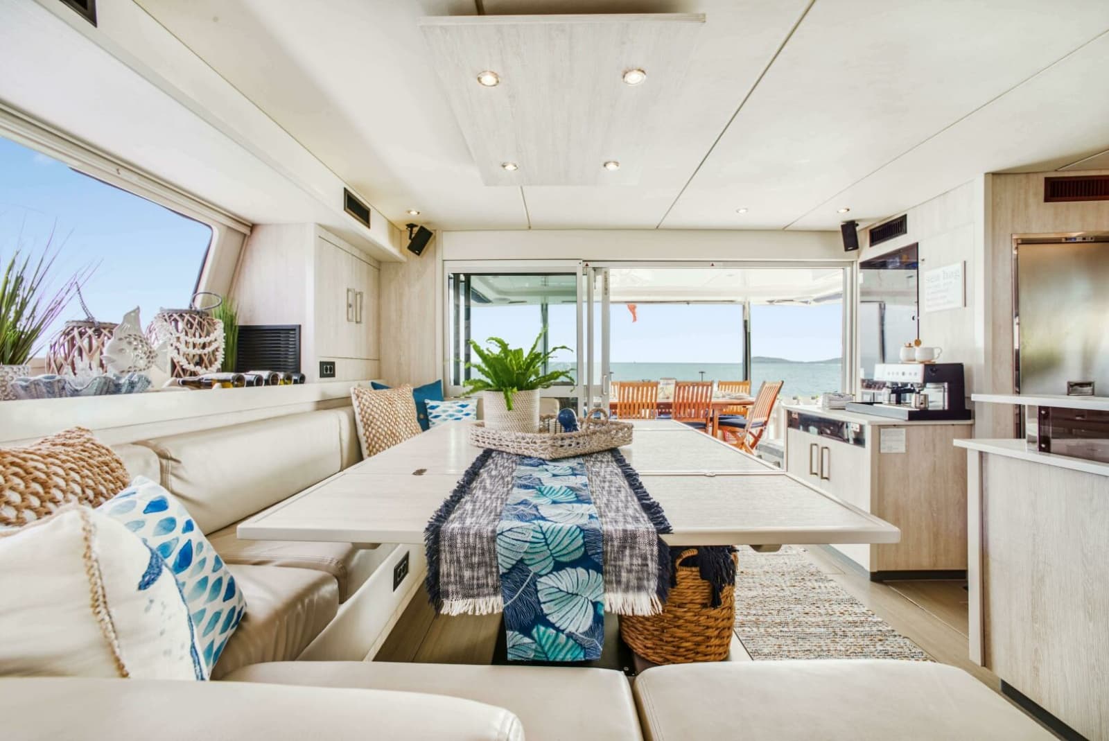 2016 Leopard 58 Catamaran - Photo 55