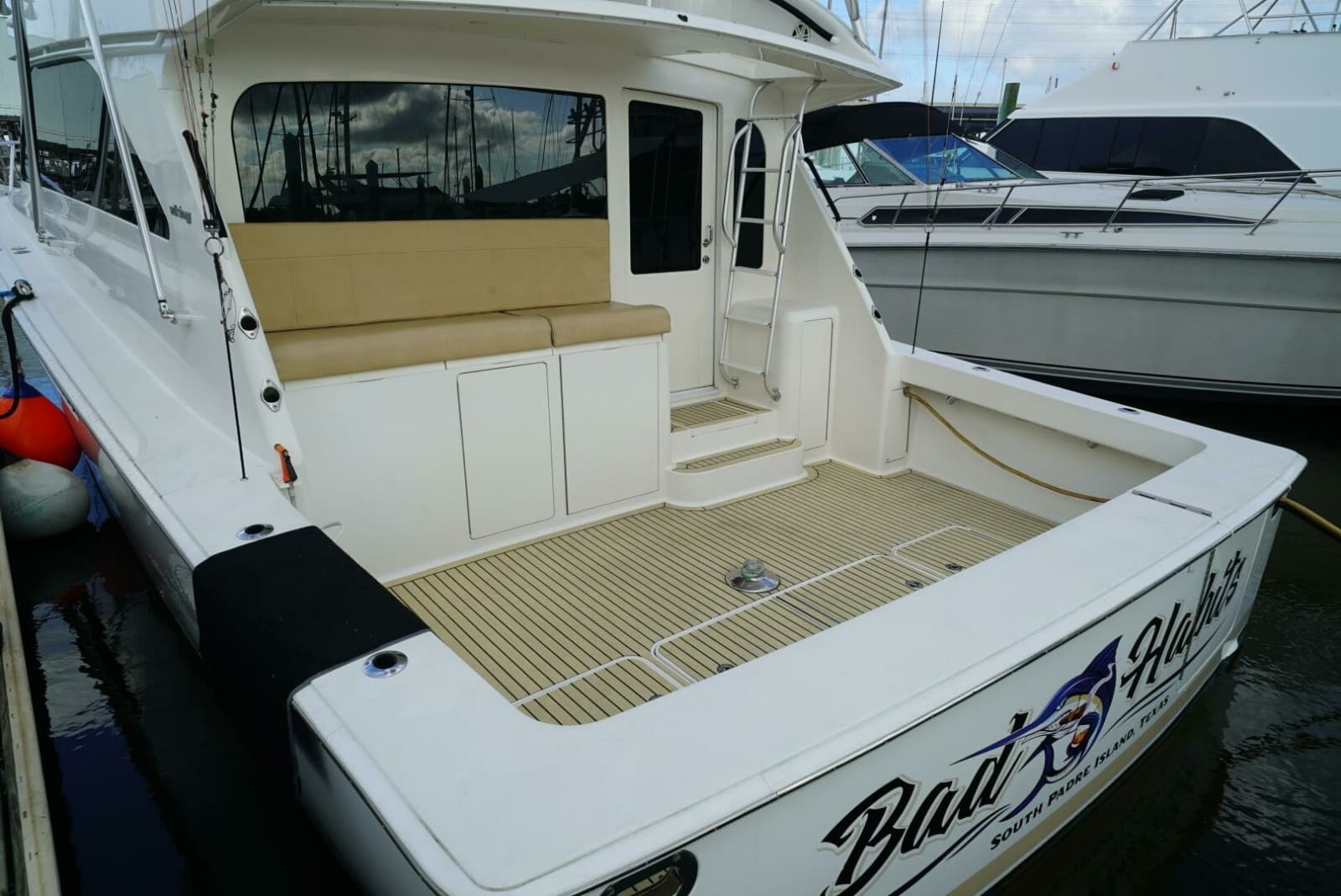 2007 Viking 45 Convertible - Photo 65