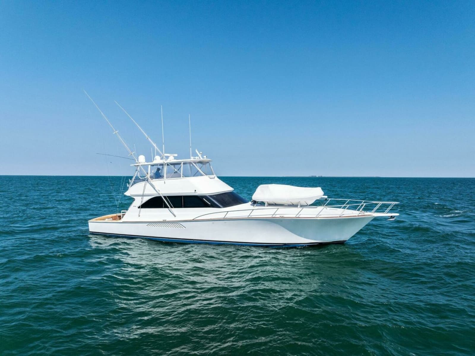 2002 Viking 65 Convertible - Photo 80