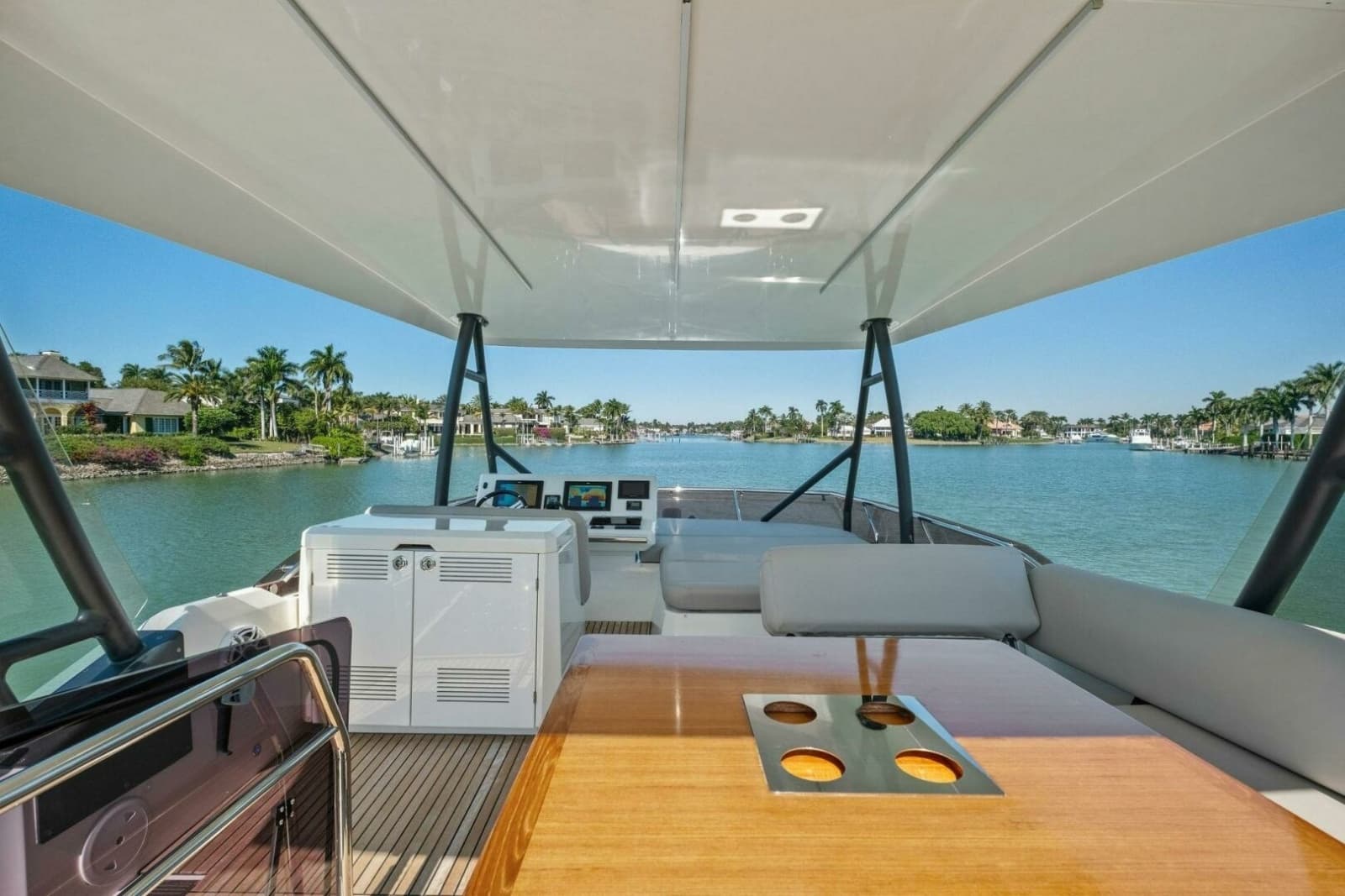 2022 Prestige 520 Flybridge - Photo 74