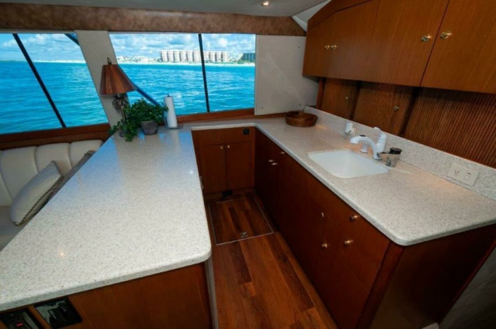 1998 Ocean 48 Super Sport - Photo 10
