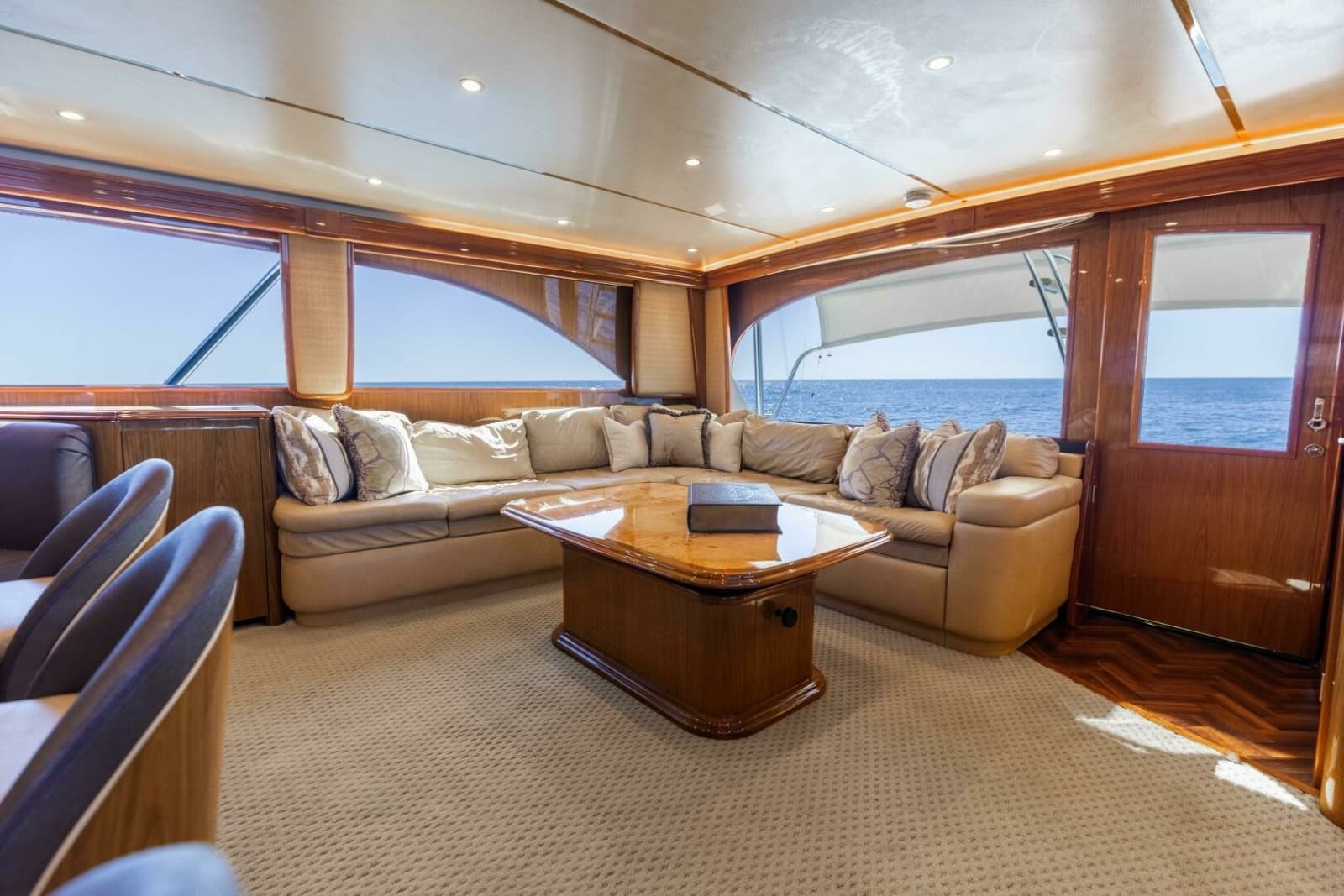 2013 Viking 76 Convertible - Photo 7