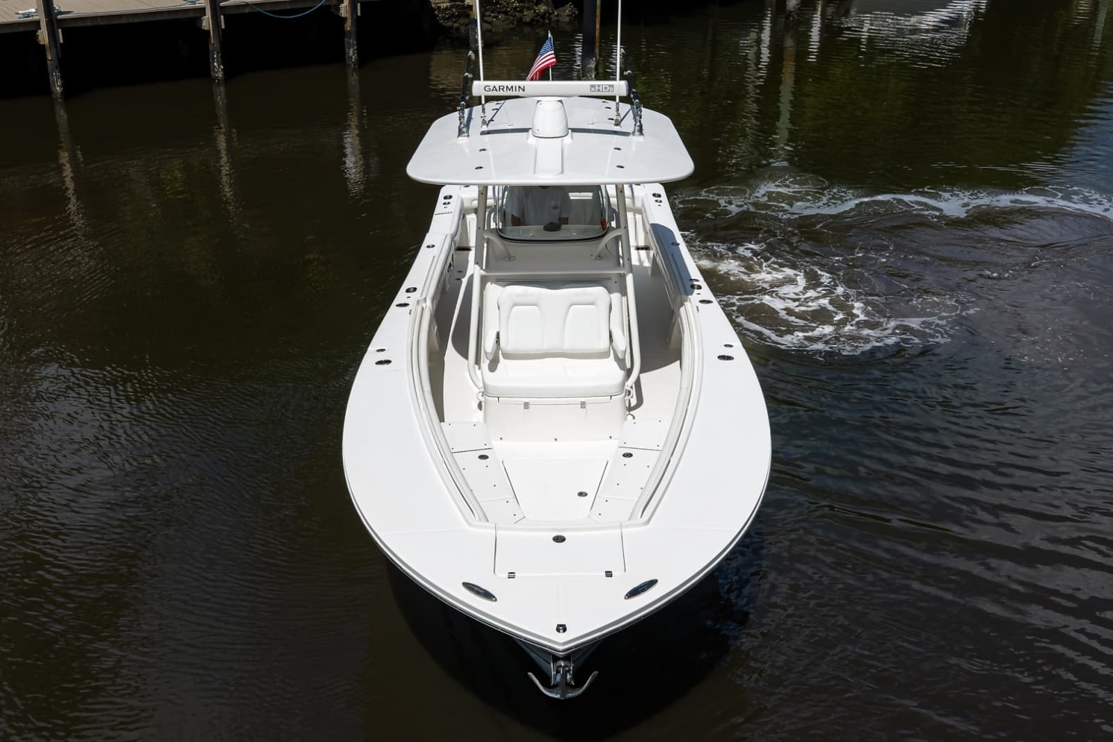 2019 Regulator 31 Center Console - Photo 7