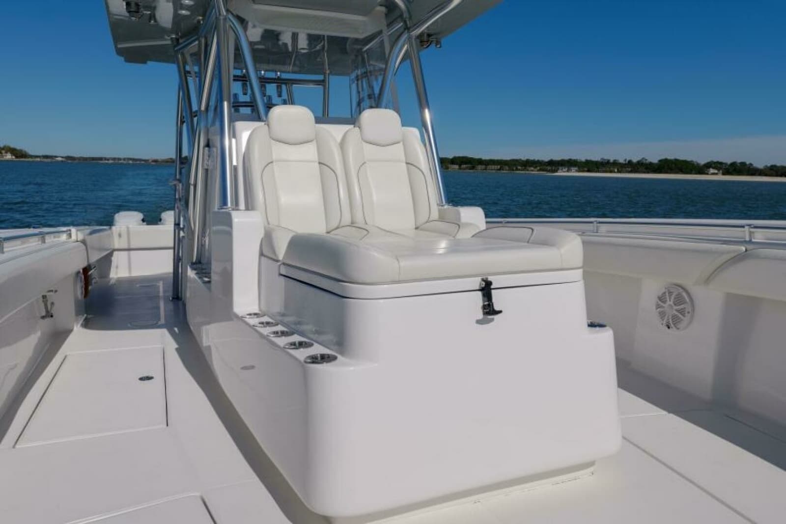 2023 SeaHunter 38 CTS - Photo 15