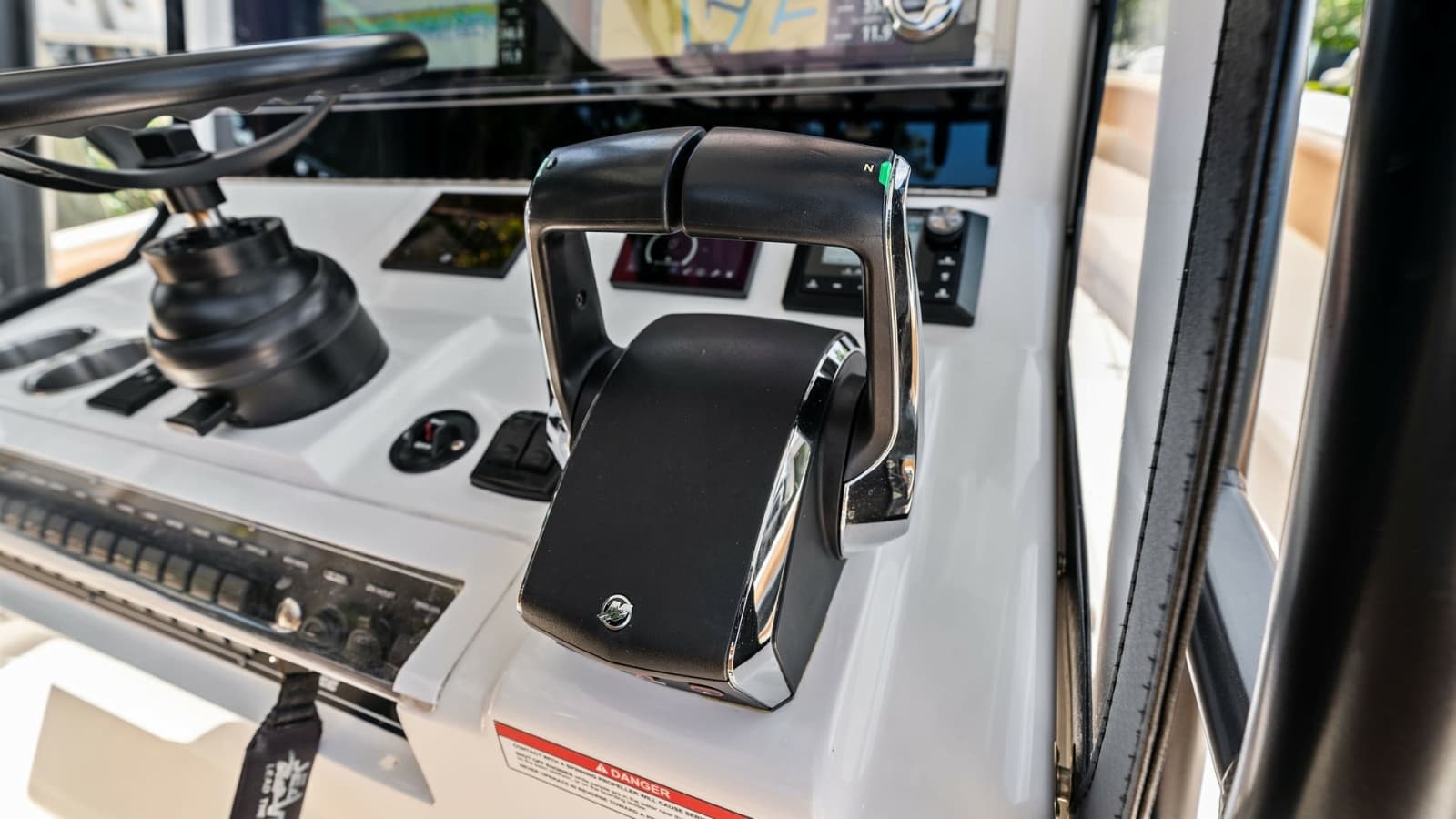 2024 SeaVee 340B - Photo 19