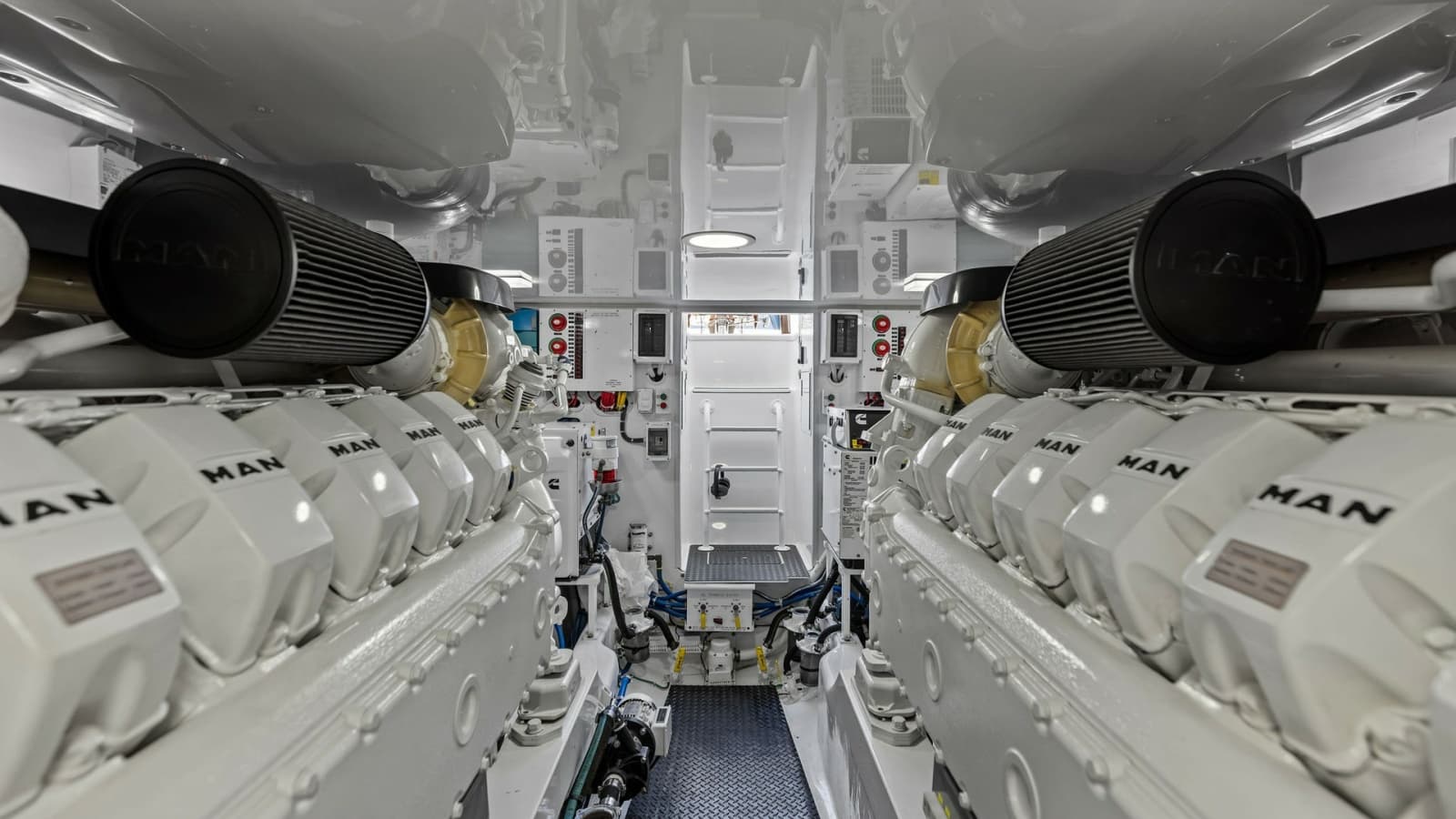 2024 Viking 54 Convertible - Photo 81