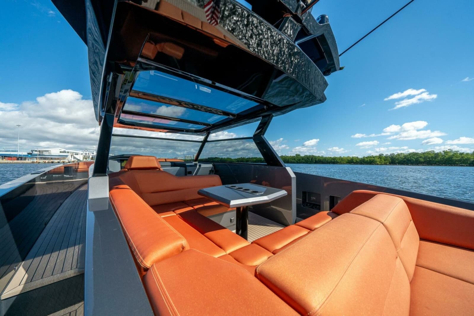 2022 Vanquish Yachts VQ45 - Photo 12
