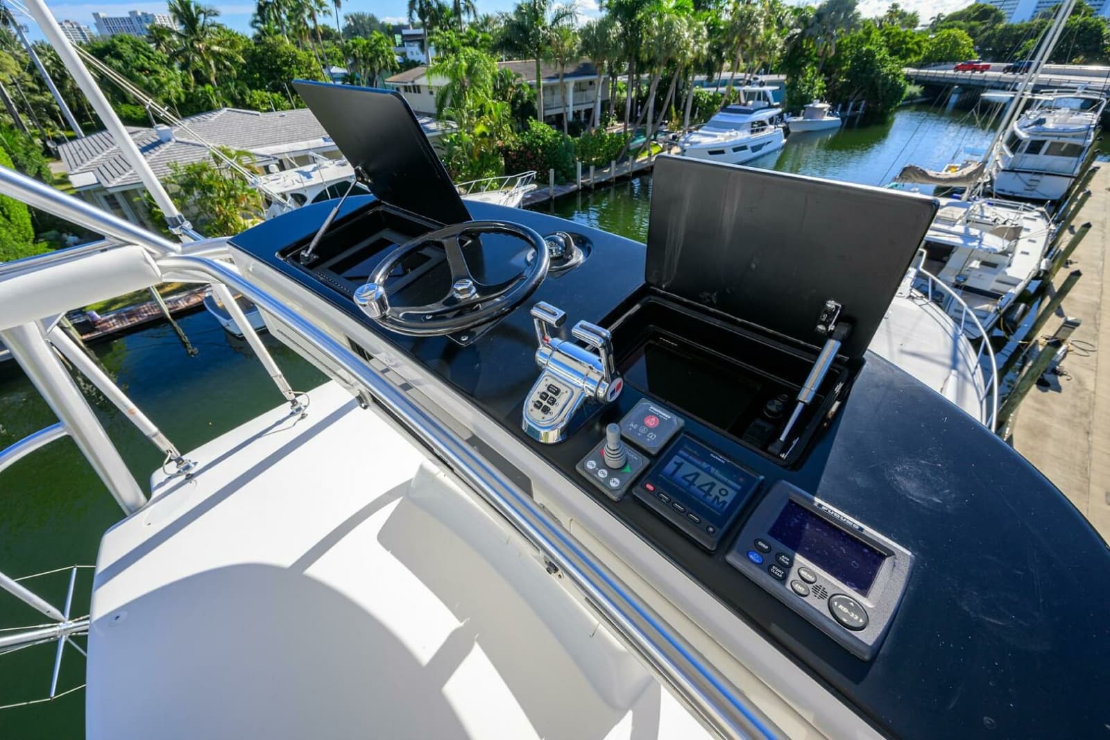 2014 Viking 76 Enclosed Bridge - Photo 56