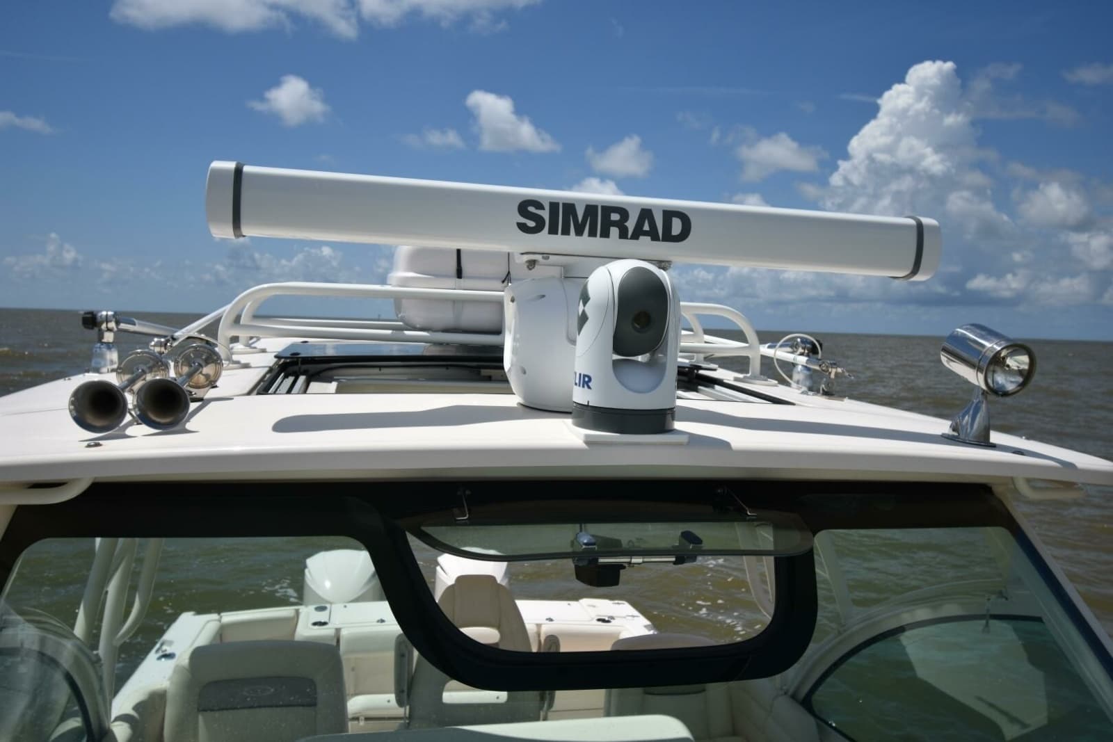 2016 Grady-White 330 Express - Photo 43