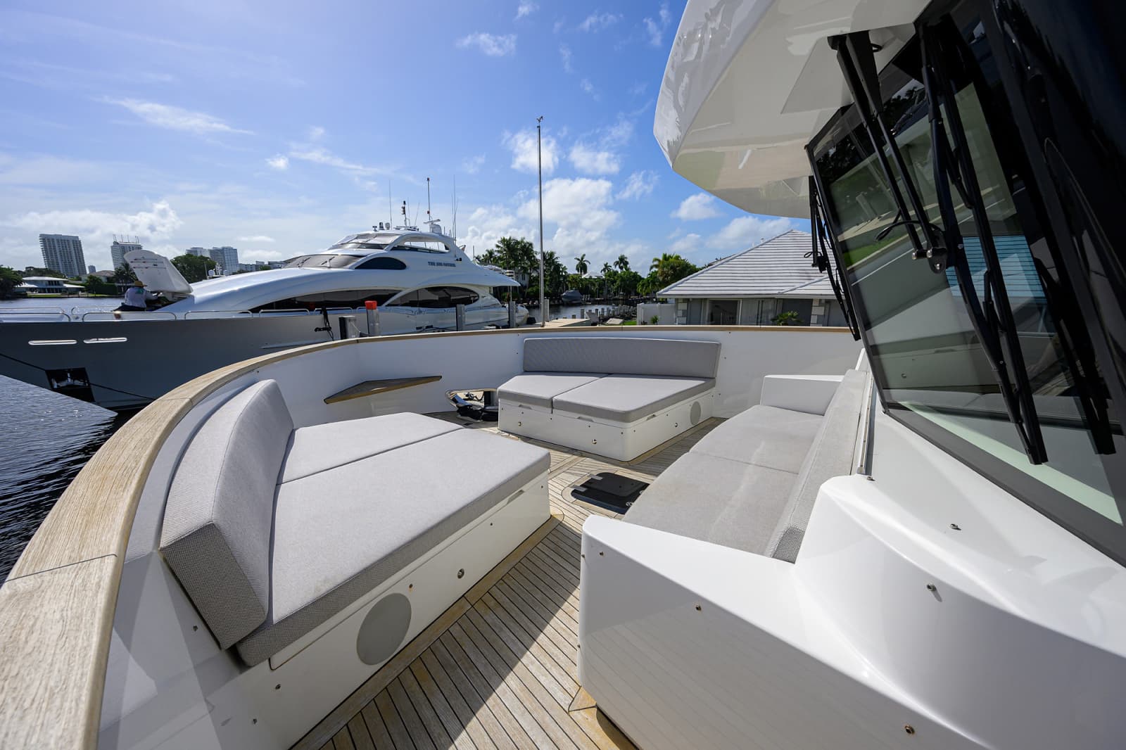 2023 Numarine 26XP - Photo 10