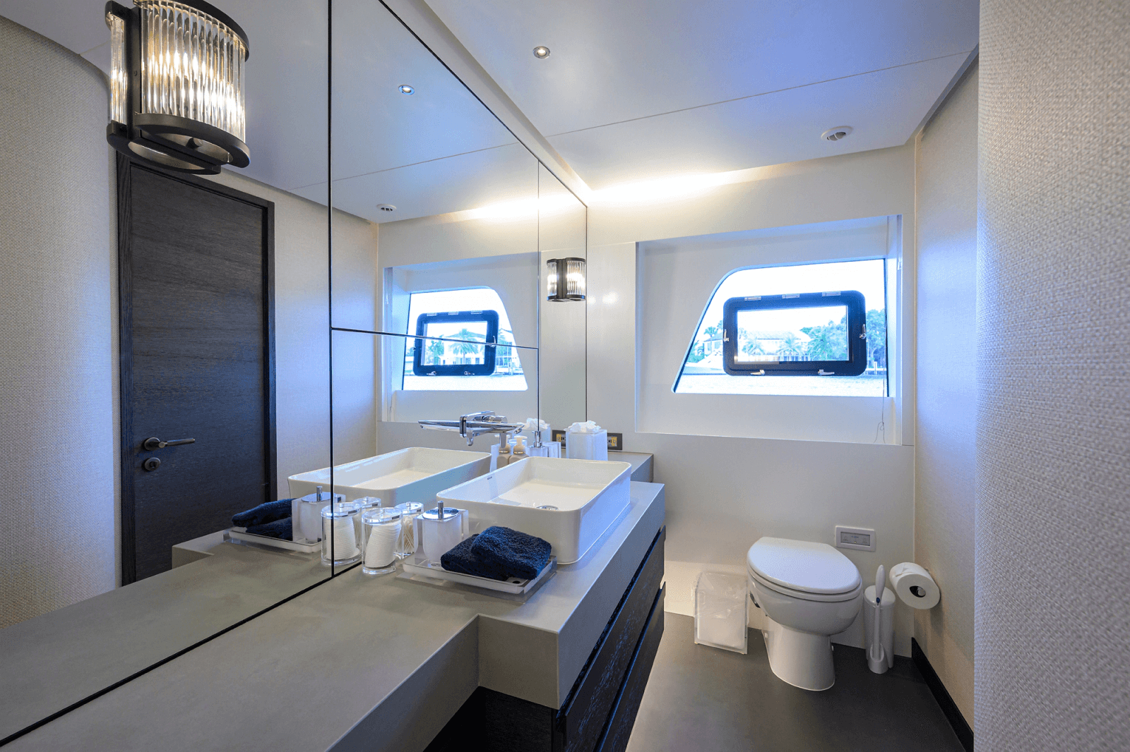 2023 Numarine 26XP - Photo 35
