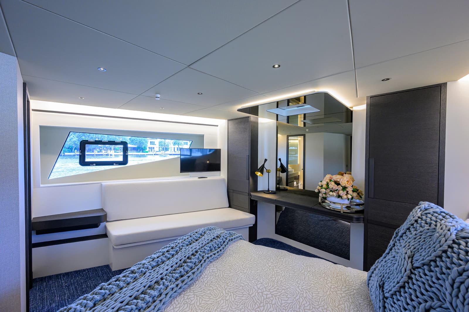 2023 Numarine 26XP - Photo 38
