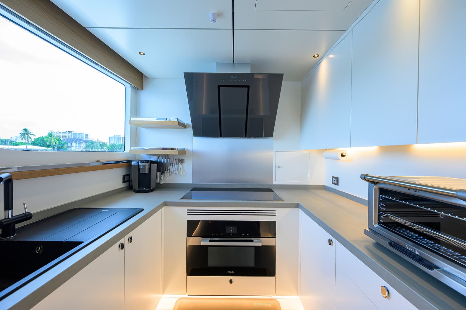 2023 Numarine 26XP - Photo 23