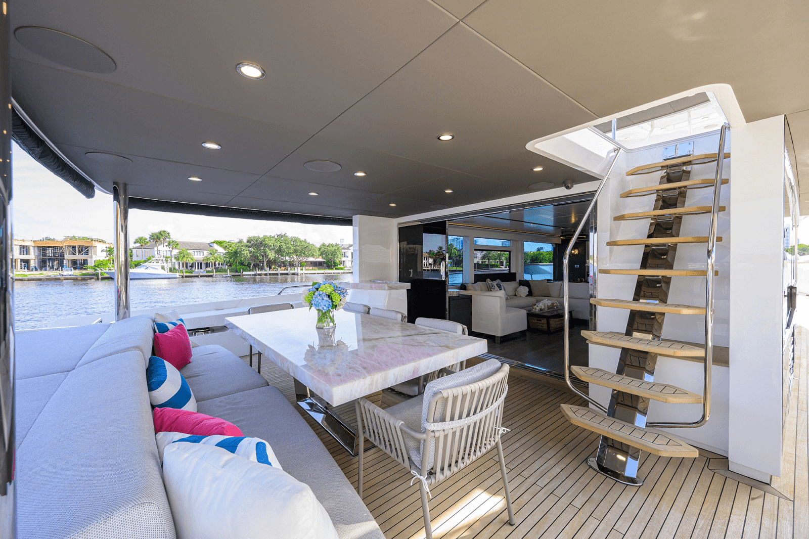 2023 Numarine 26XP - Photo 7