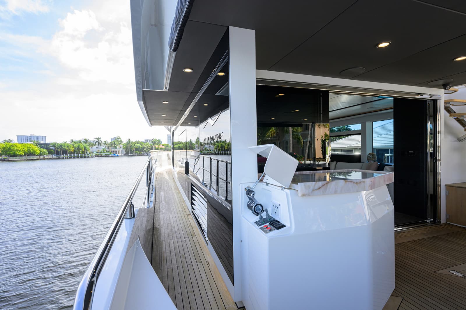 2023 Numarine 26XP - Photo 9