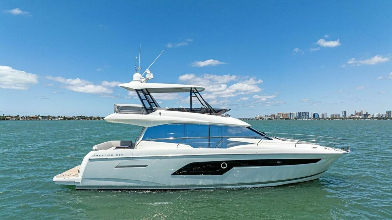2024 Prestige 520 Flybridge - Photo 1