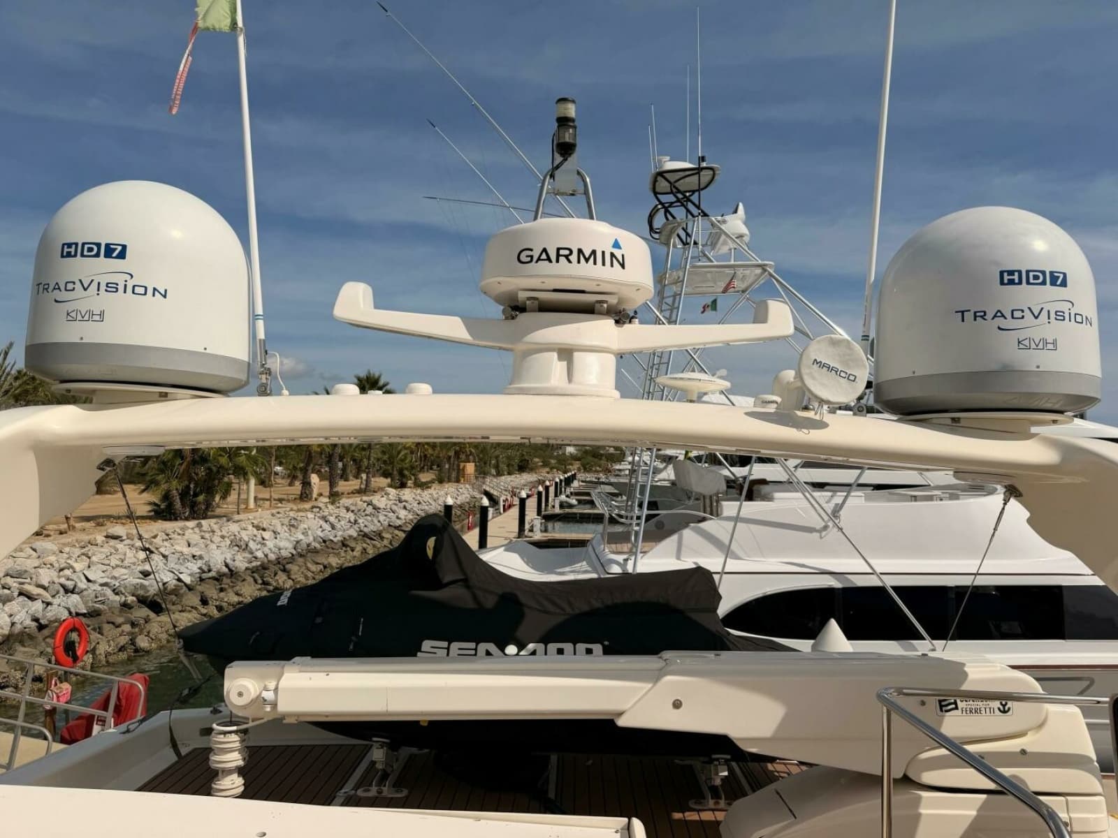 2000 Ferretti Yachts 72 Motoryacht - Photo 10