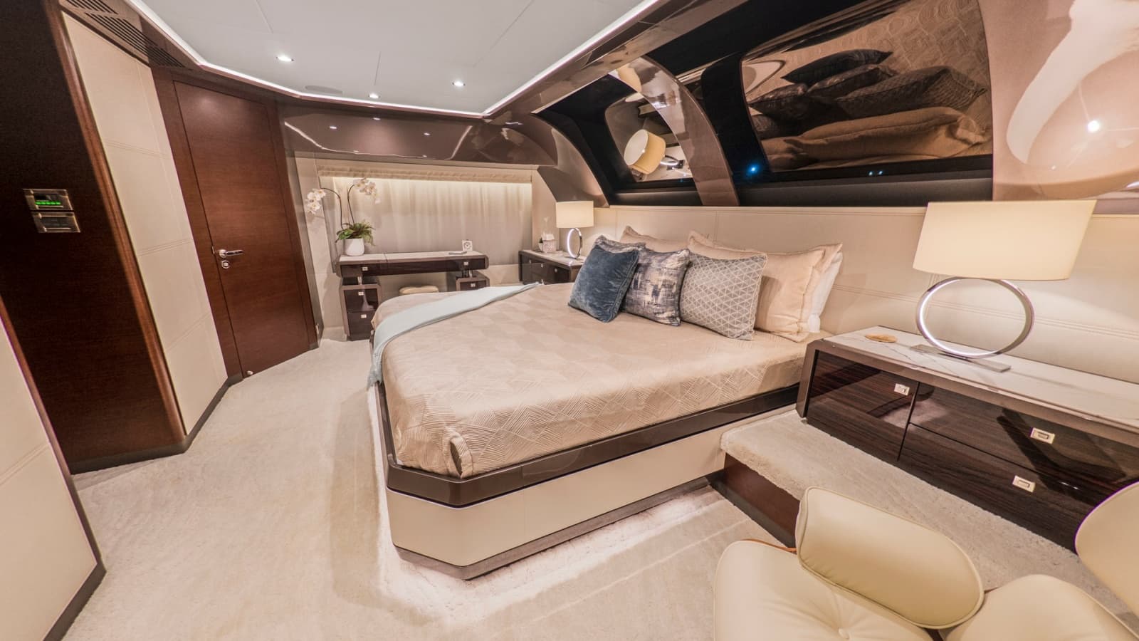 2024 Ocean Alexander 28E - Photo 23