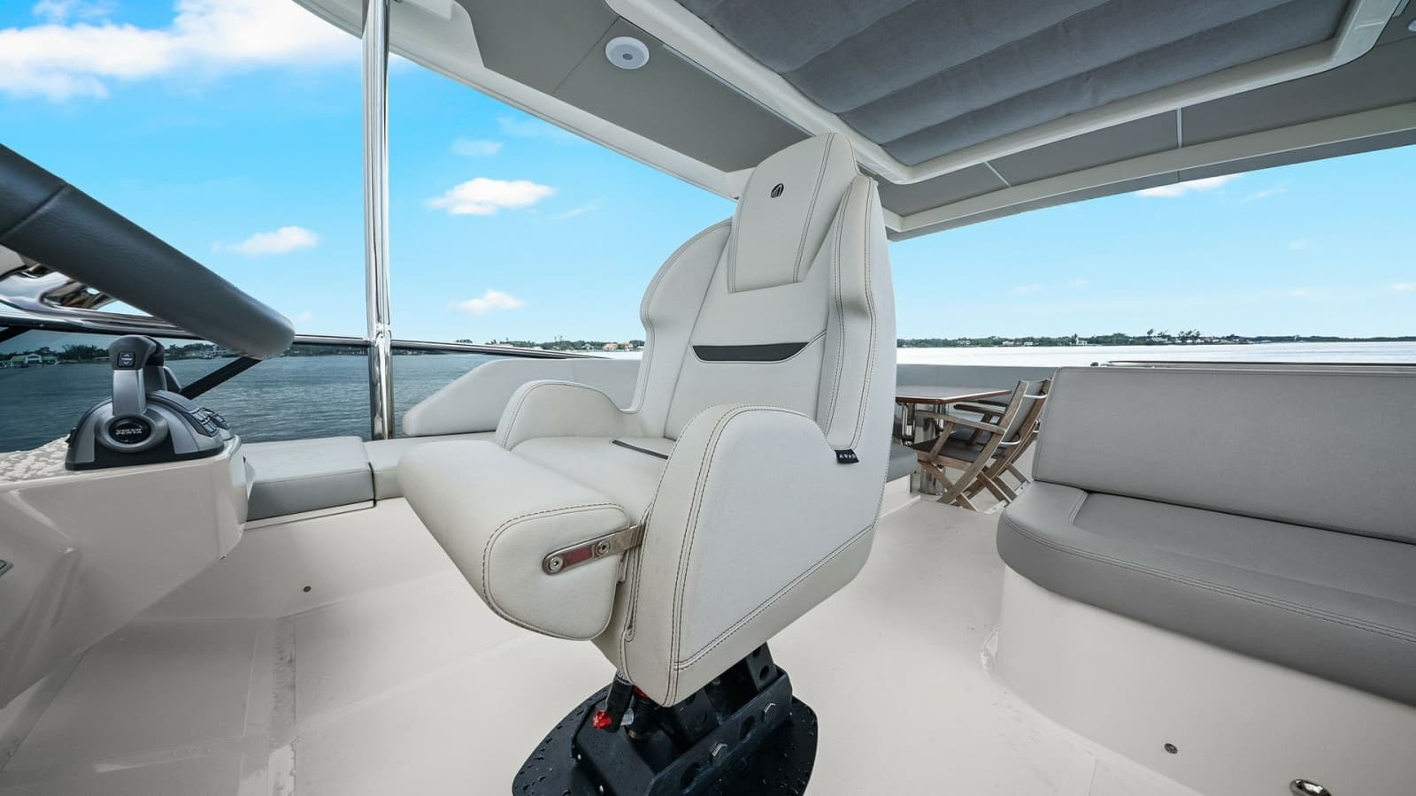 2024 Absolute 52 Navetta - Photo 9