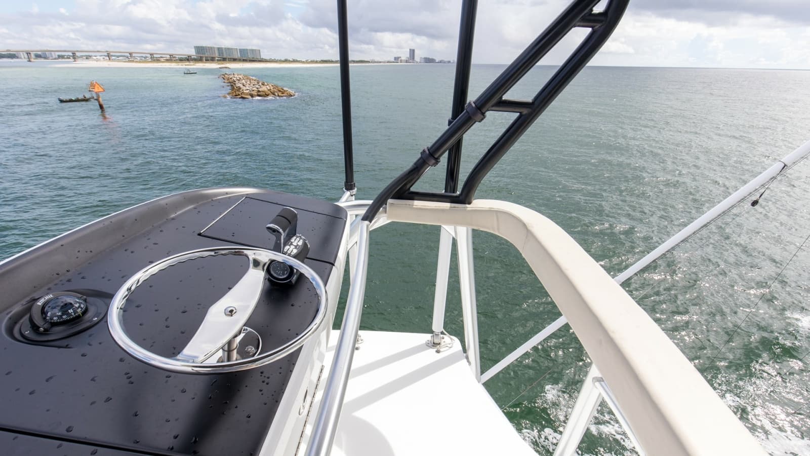 2022 Viking 58 Convertible - Photo 59