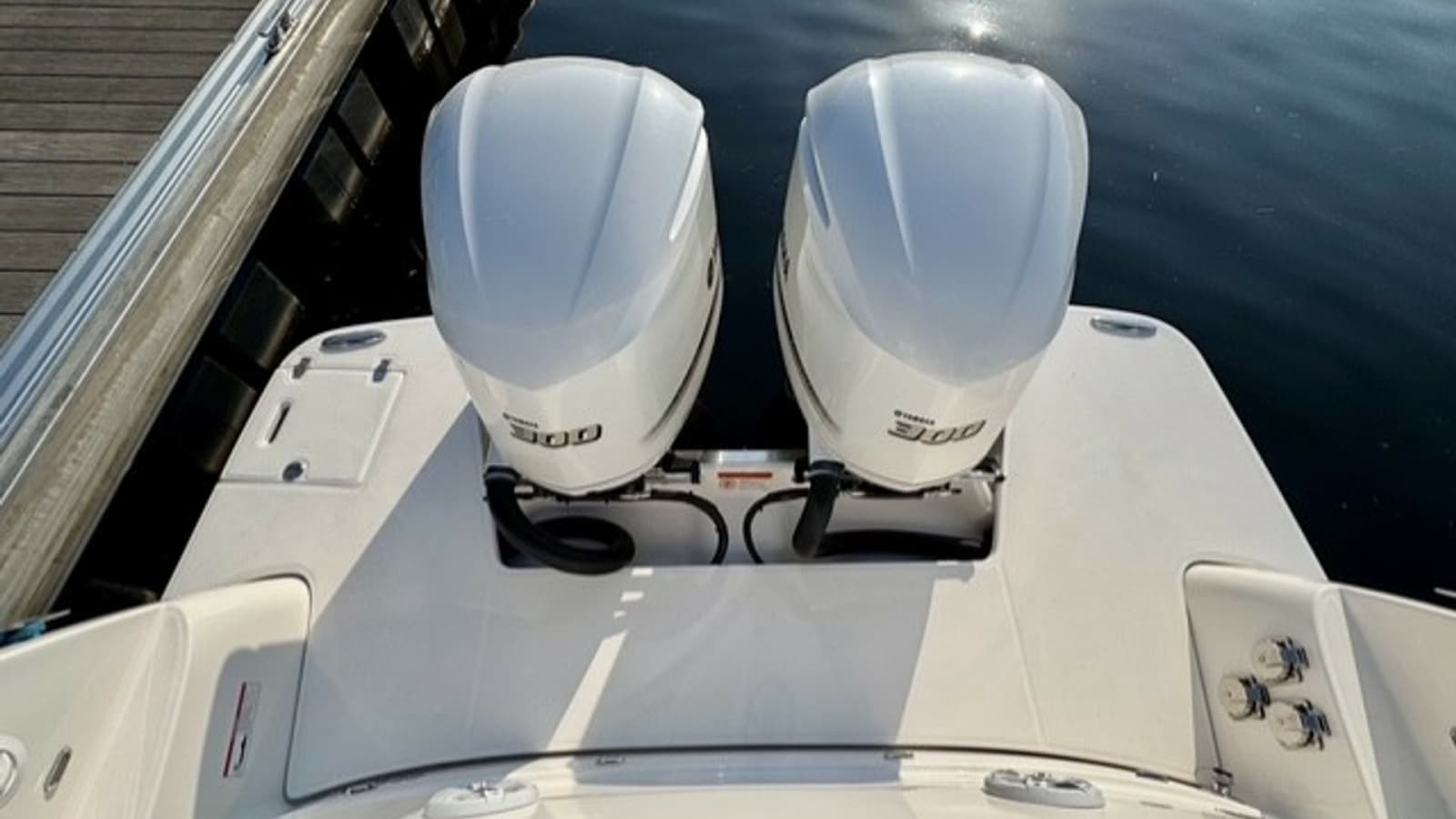 2021 Regal 33 SAV - Photo 5