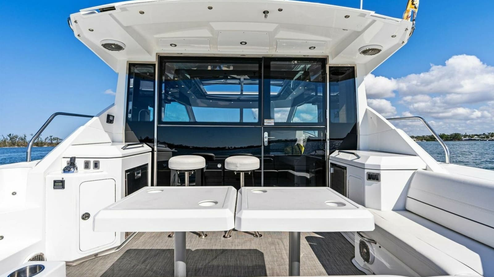 2019 Cruisers Yachts 45 Cantius - Photo 51