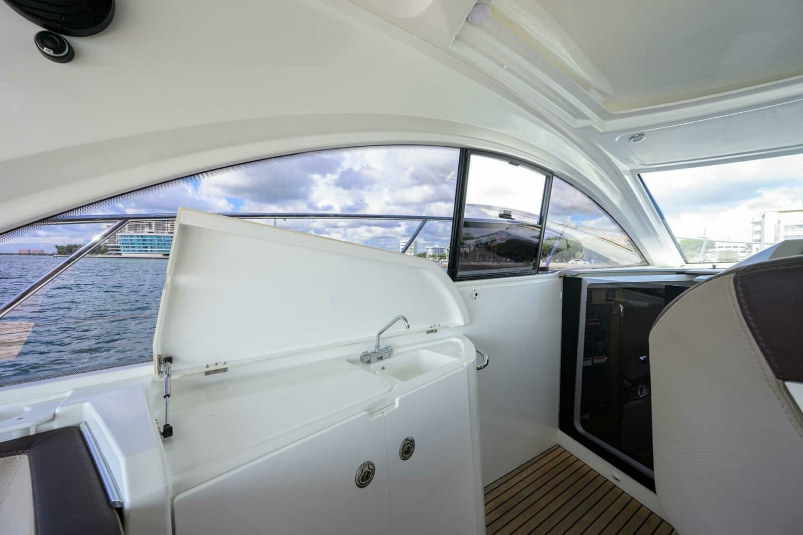 2015 Beneteau 38 GT - Photo 40