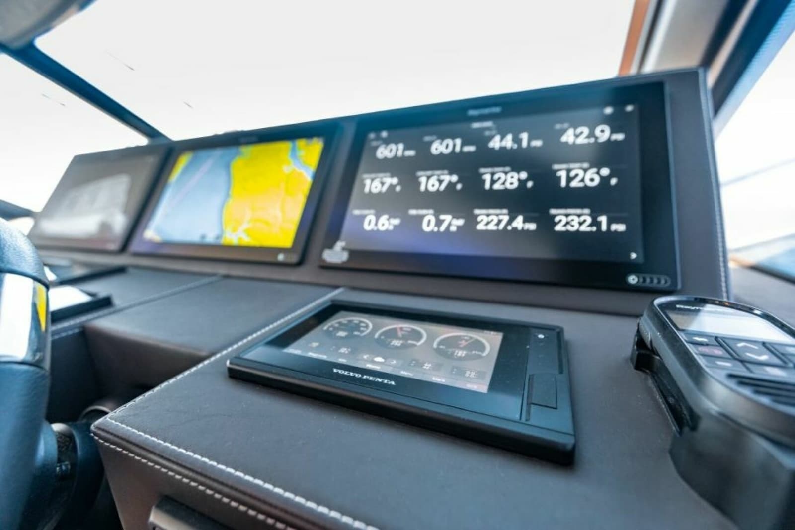 2020 Prestige 630 Flybridge - Photo 41